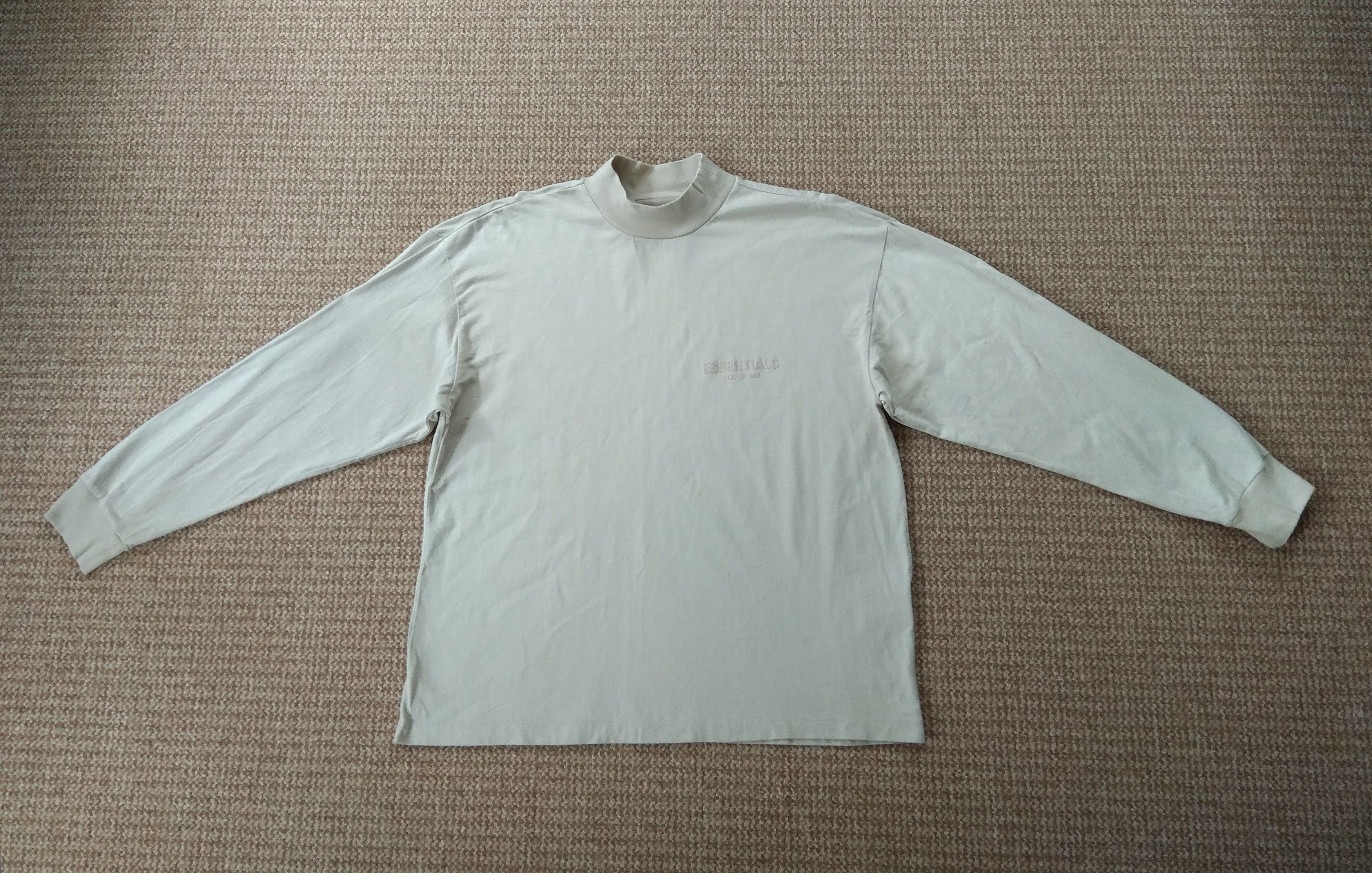 Fear of God Fear of God ESSENTIALS Oversize Mock Turtle Neck Pullover Size US S / EU 44-46 / 1 - 4 Thumbnail