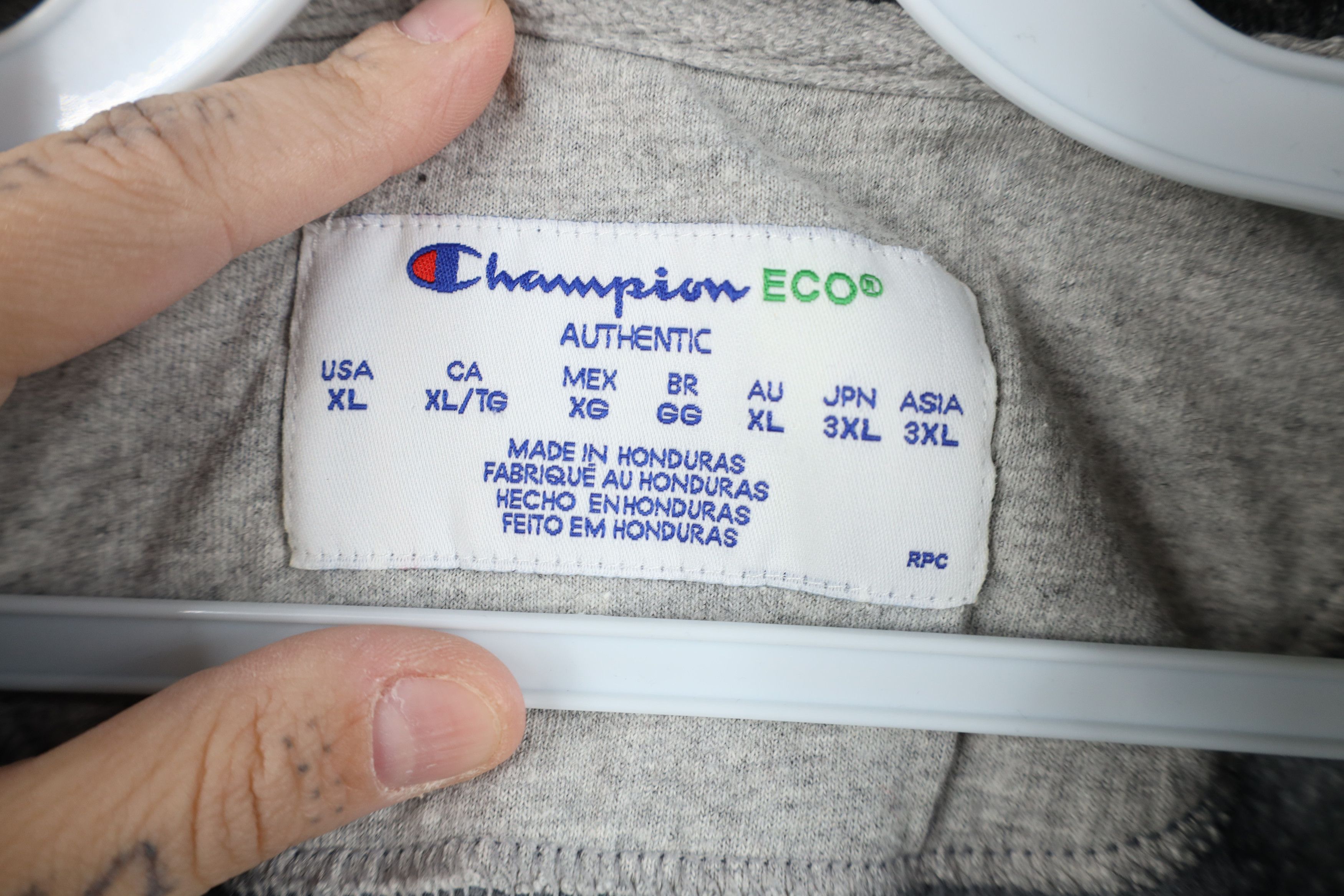 Champion Vintage Y2K Champion Monochrome Crewneck Sweatshirt Gray Size US XL / EU 56 / 4 - 10 Thumbnail