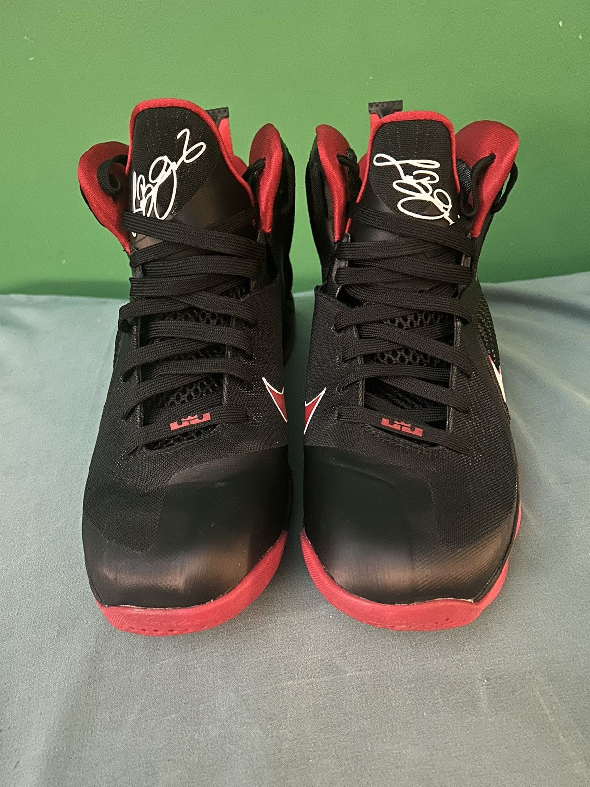 Nike Nike Lebron 9 Miami Heat Away 2012 Size US 11 / EU 44 - 6 Thumbnail