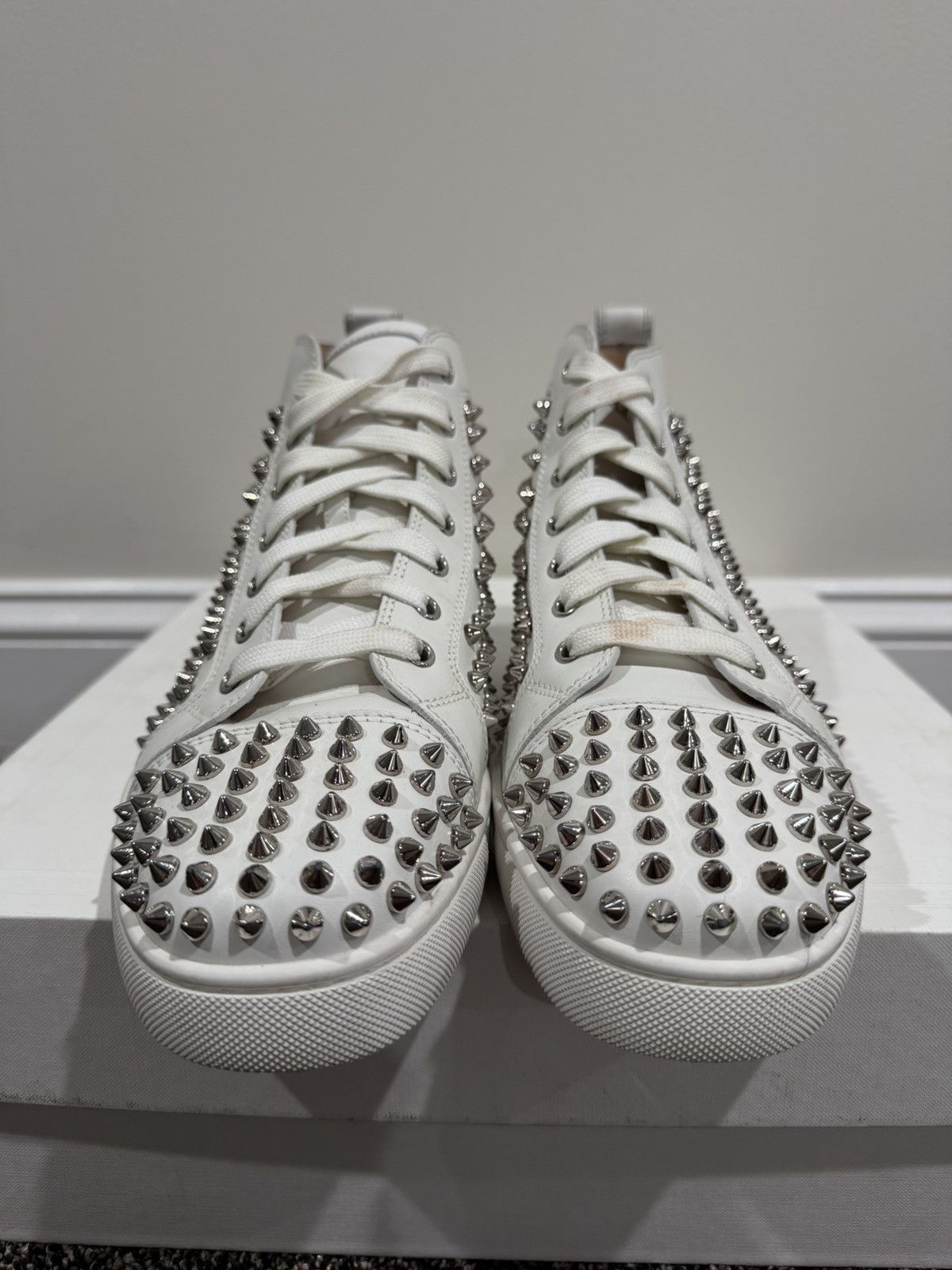 Christian Louboutin Christian Louboutin White High Stud Spike Accents Sneakers Size US 8.5 / EU 41-42 - 4 Thumbnail