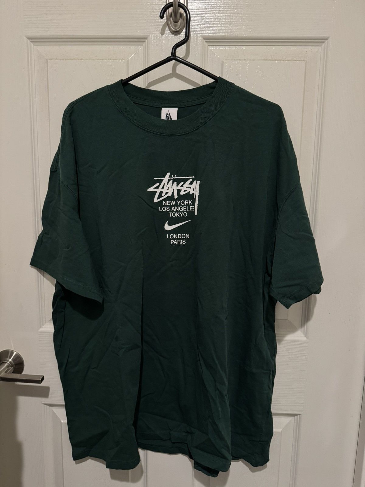 STUSSY:: Tシャツ:S[RESALE] s-l1200.jpg