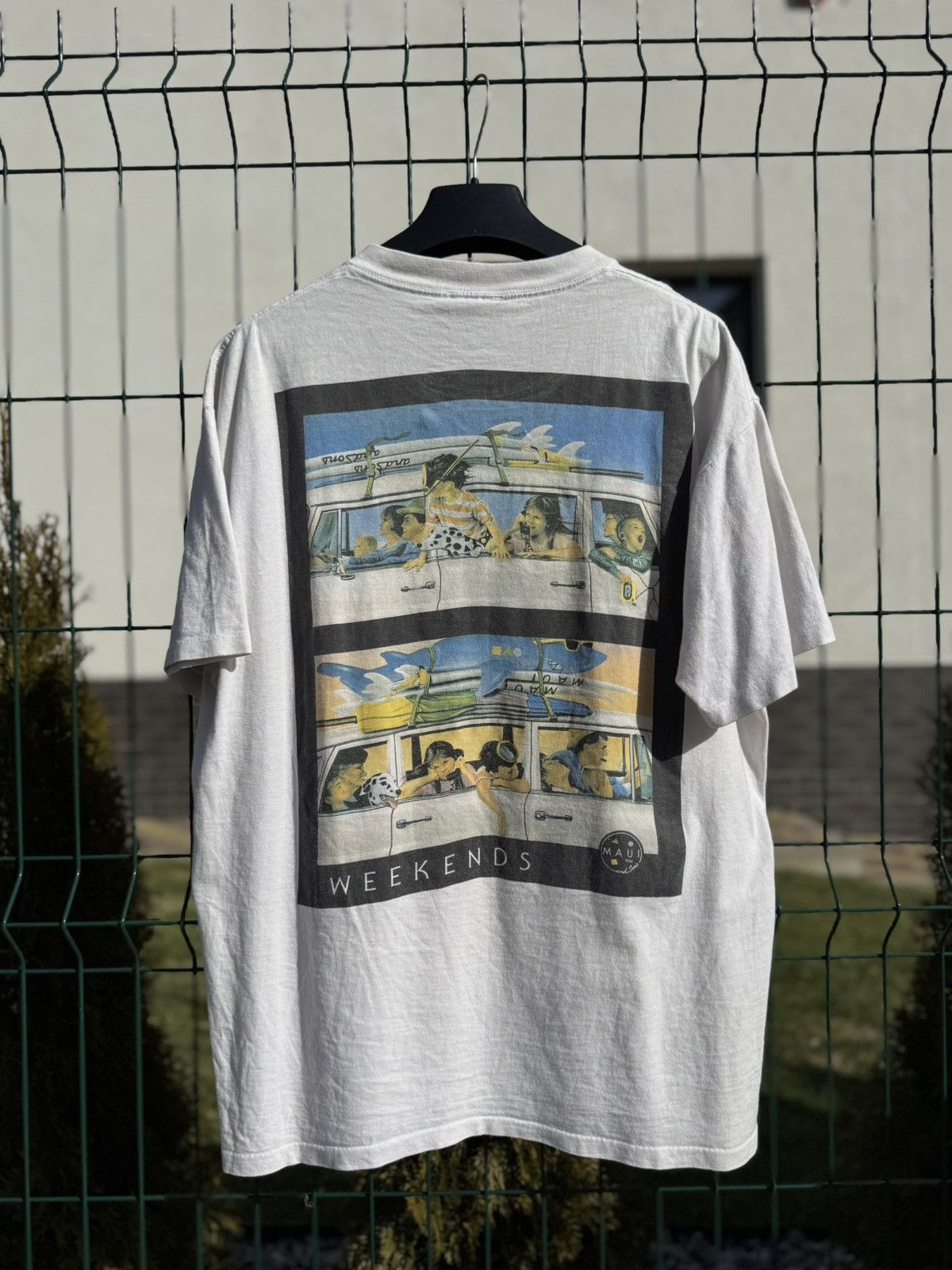 Vintage Vintage 90s Maui And Sons Weekends Graphic Tee Size US XL / EU 56 / 4 - 1 Thumbnail