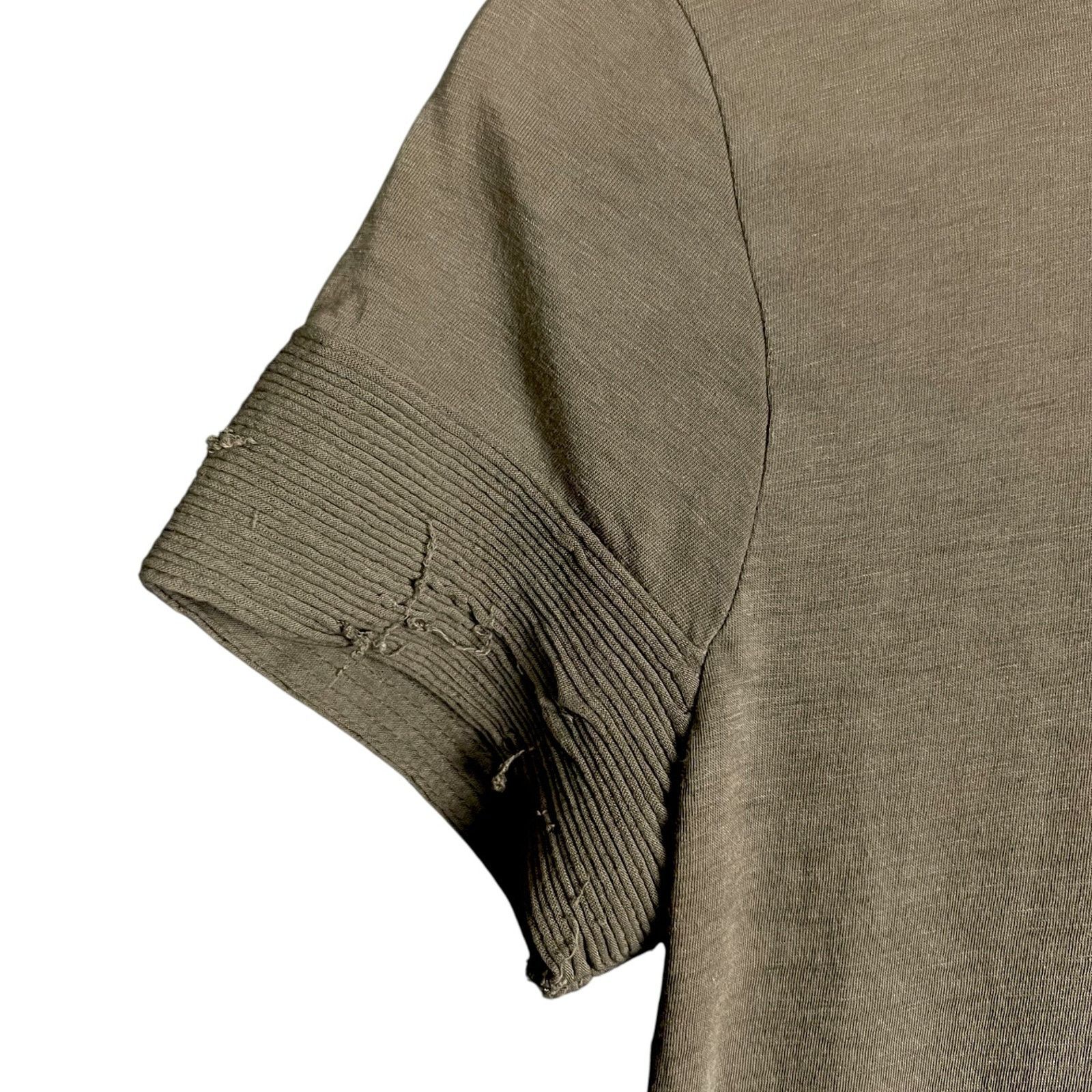 Helmut Lang Helmut Lang Distressed Cotton/Cashmere Tee -XS- $195 Retail Size US XS / EU 42 / 0 - 2 Thumbnail