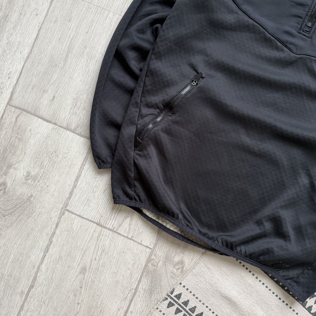 Canterbury of New Zealand 🏈 Blockore Canterbury England Rugby jersey thermal sweater Size US M / EU 48-50 / 2 - 4 Thumbnail