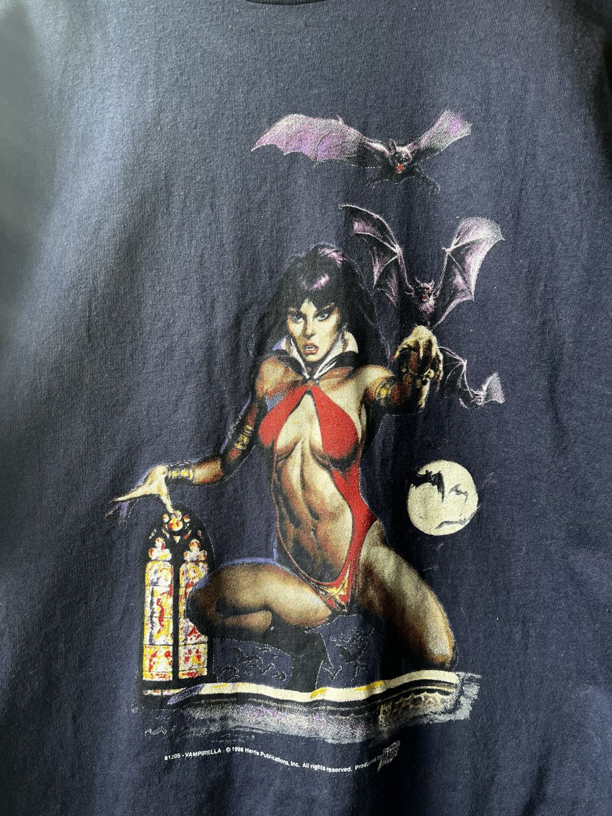 Vintage Vintage 90’s Vampirella Comic TShirt Blue XL Size US XL / EU 56 / 4 - 3 Thumbnail