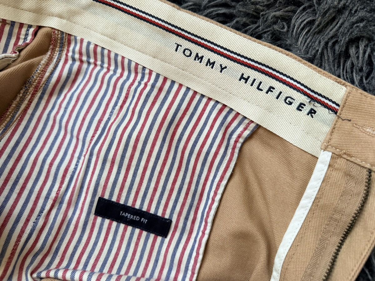 Tommy Hilfiger Tommy Hilfiger tan tapered chino pants Size US 38 / EU 54 - 4 Thumbnail