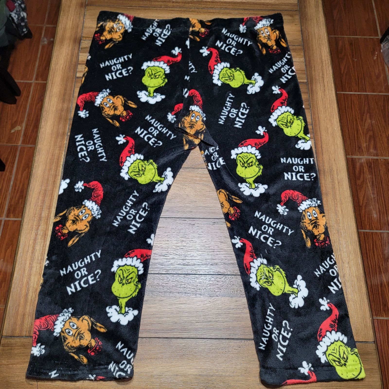 Other Dr. Seuss Soft Fleece Grinch Lounge Pants- Size 3X (22W/24W) Size 42" / US 20 - 4 Thumbnail