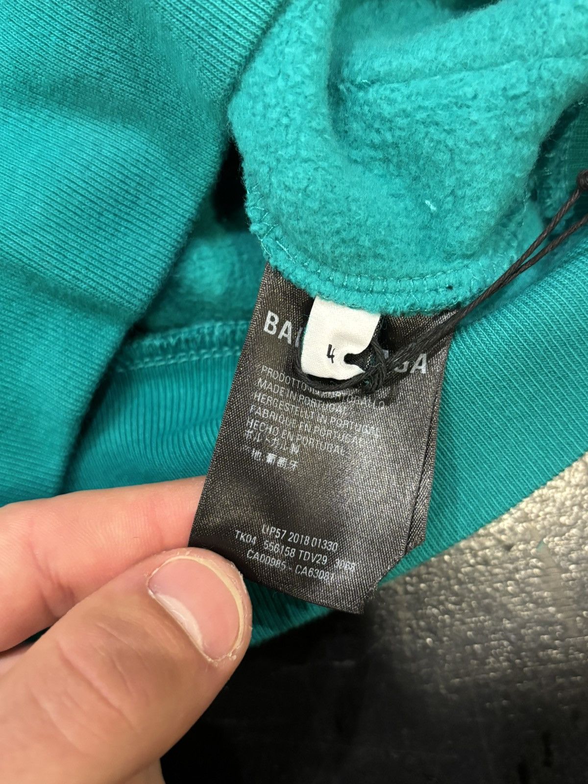 Balenciaga Balenciaga Kids ‘You Are The World’ Hoodie Size US XS / EU 42 / 0 - 4 Thumbnail