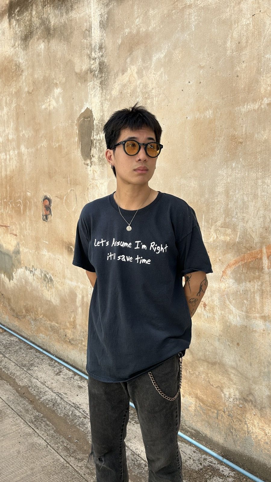 Vintage 2000s Let’s Assume I’m Right Size US L / EU 52-54 / 3 - 3 Thumbnail