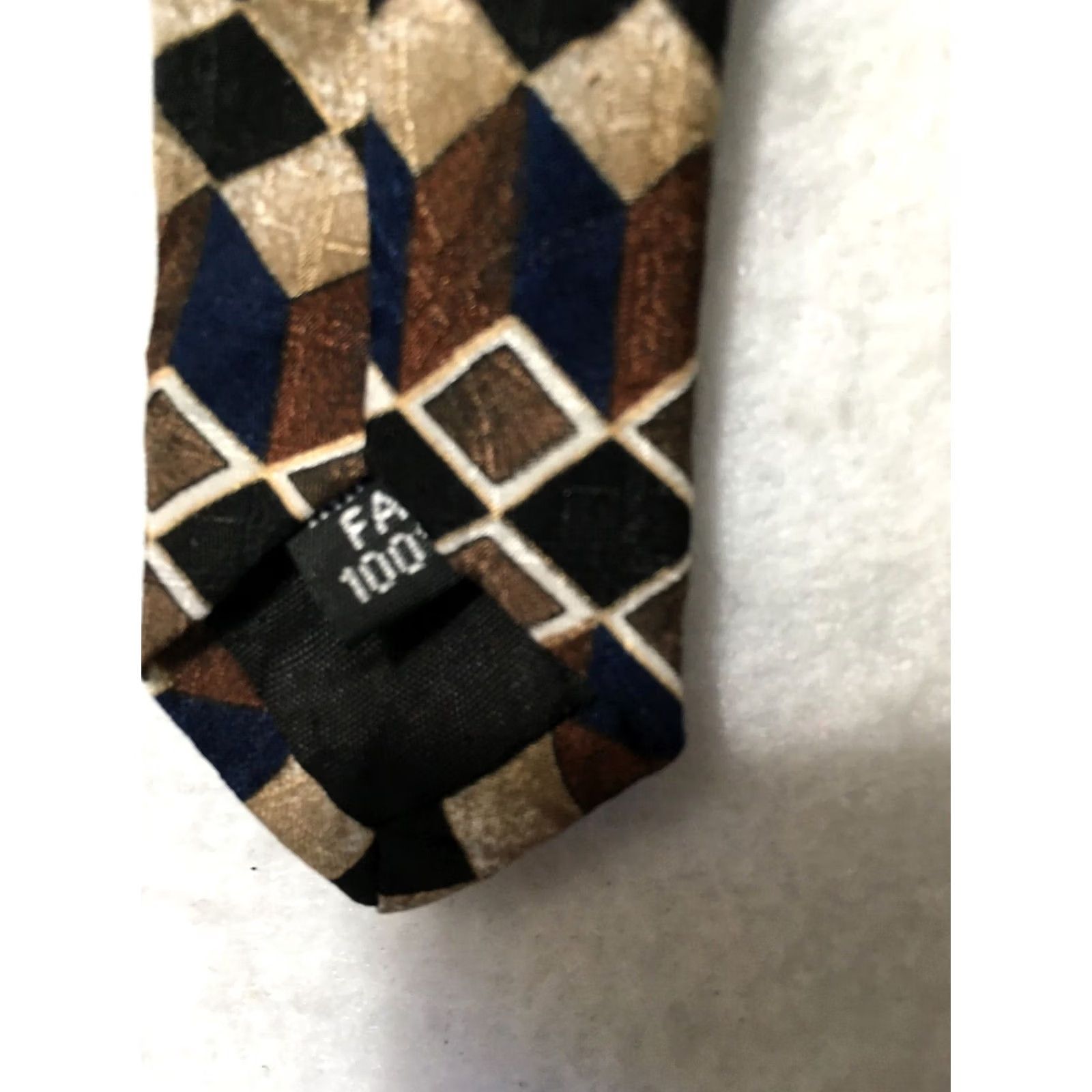 Geoffrey Beene Geoffrey Beene Geometric Diamond Pattern Classic Silk Tie Blue Brown - Men, Tie, 57"-60" (Classic) Silk Size ONE SIZE - 3 Thumbnail