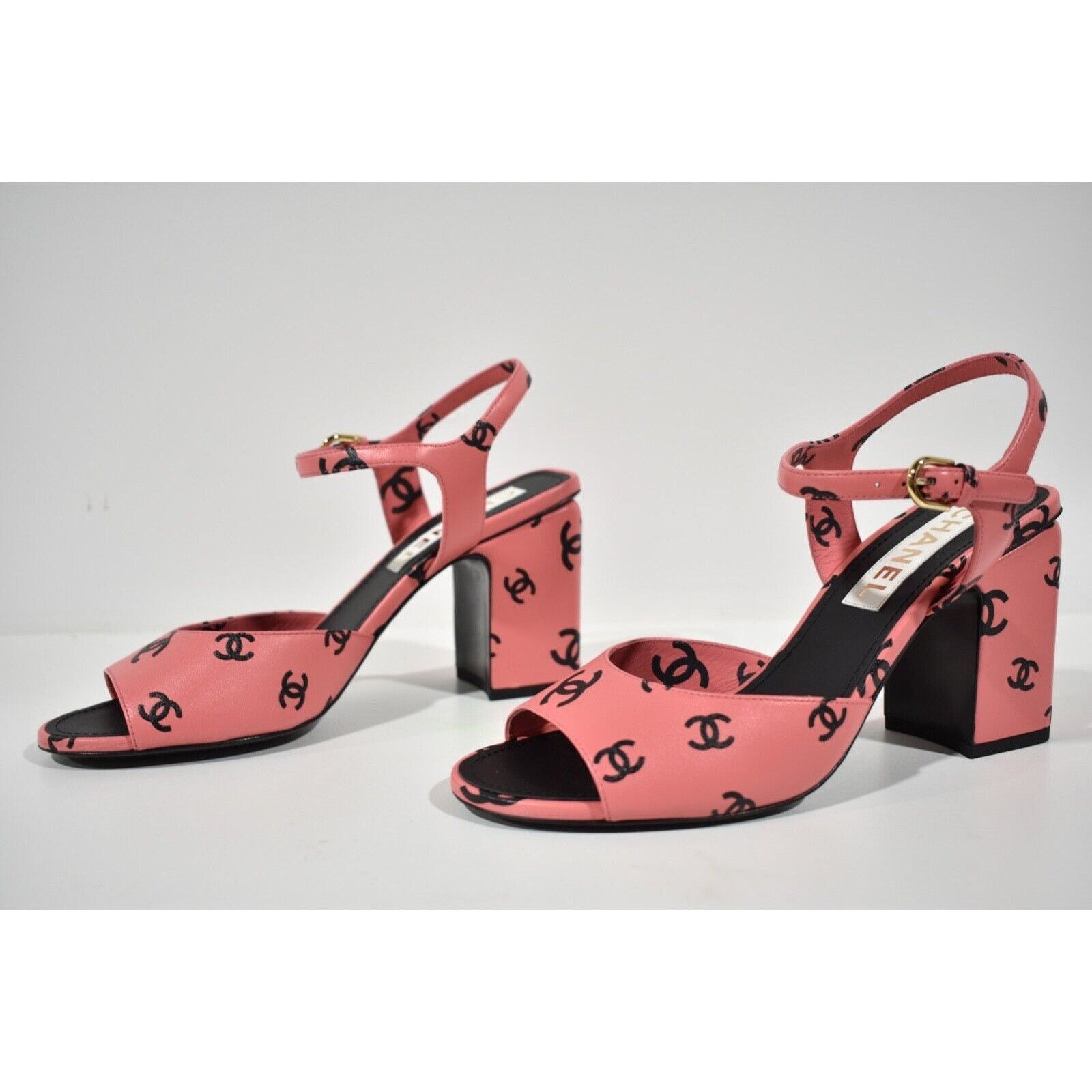 Chanel Chanel Printed Lambskin Ankle Strap Block Heel Sandal 36 Size US 6 / IT 36 - 8 Thumbnail