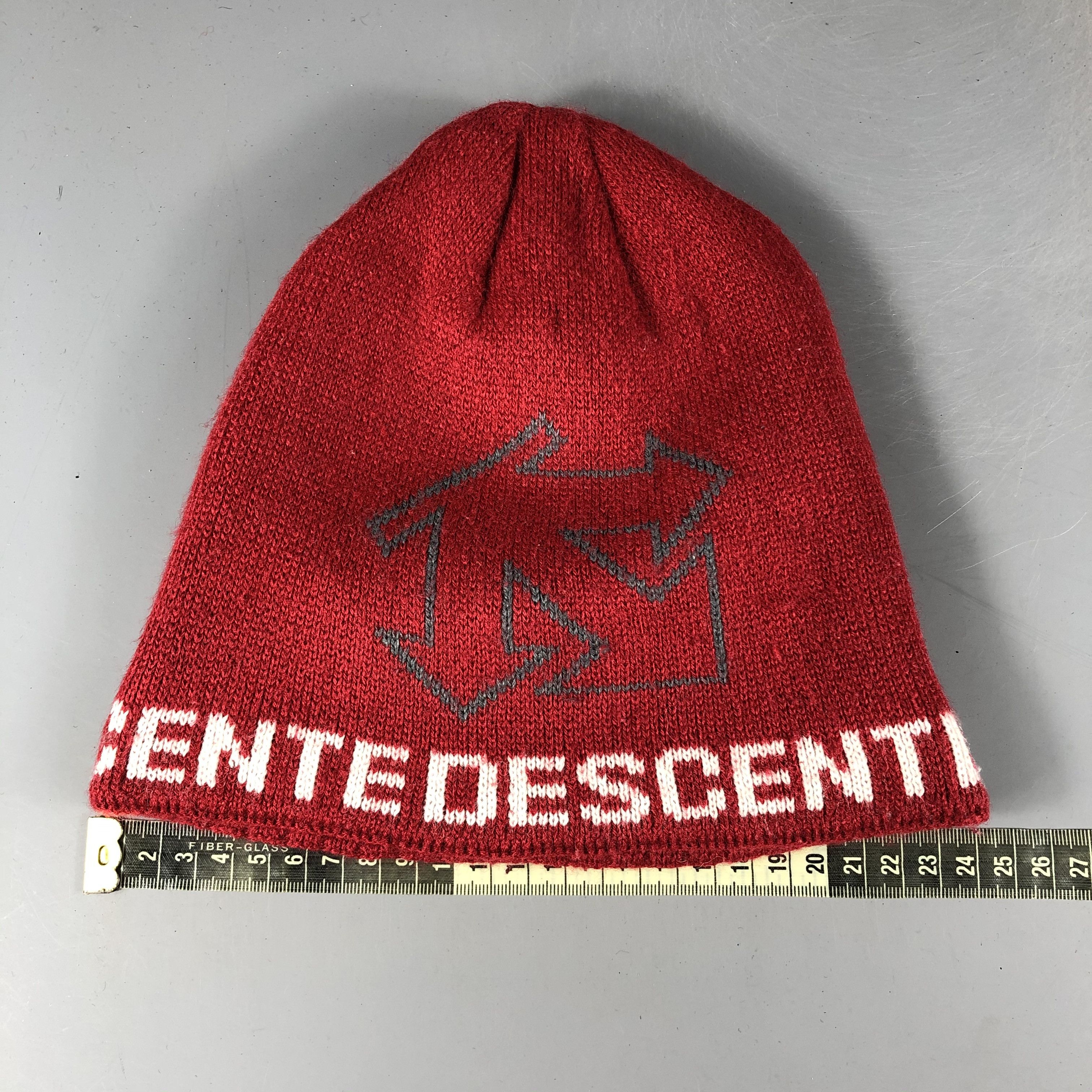 Descente × Vintage Descente Spellout Beanie Snow Hat Snow Cap -D1012 Size ONE SIZE - 3 Thumbnail