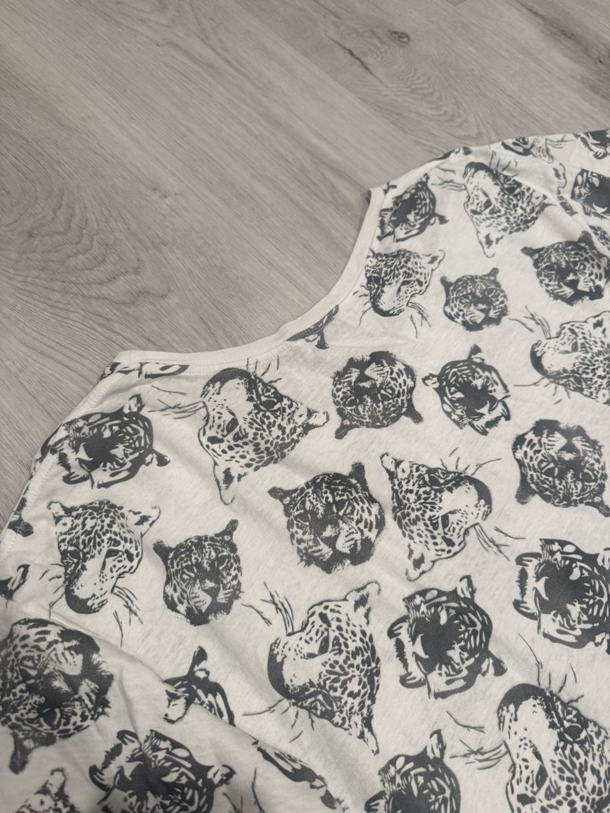 Saint Laurent Paris s/s 2015 tiger cropped tee!! Size US S / EU 44-46 / 1 - 5 Thumbnail