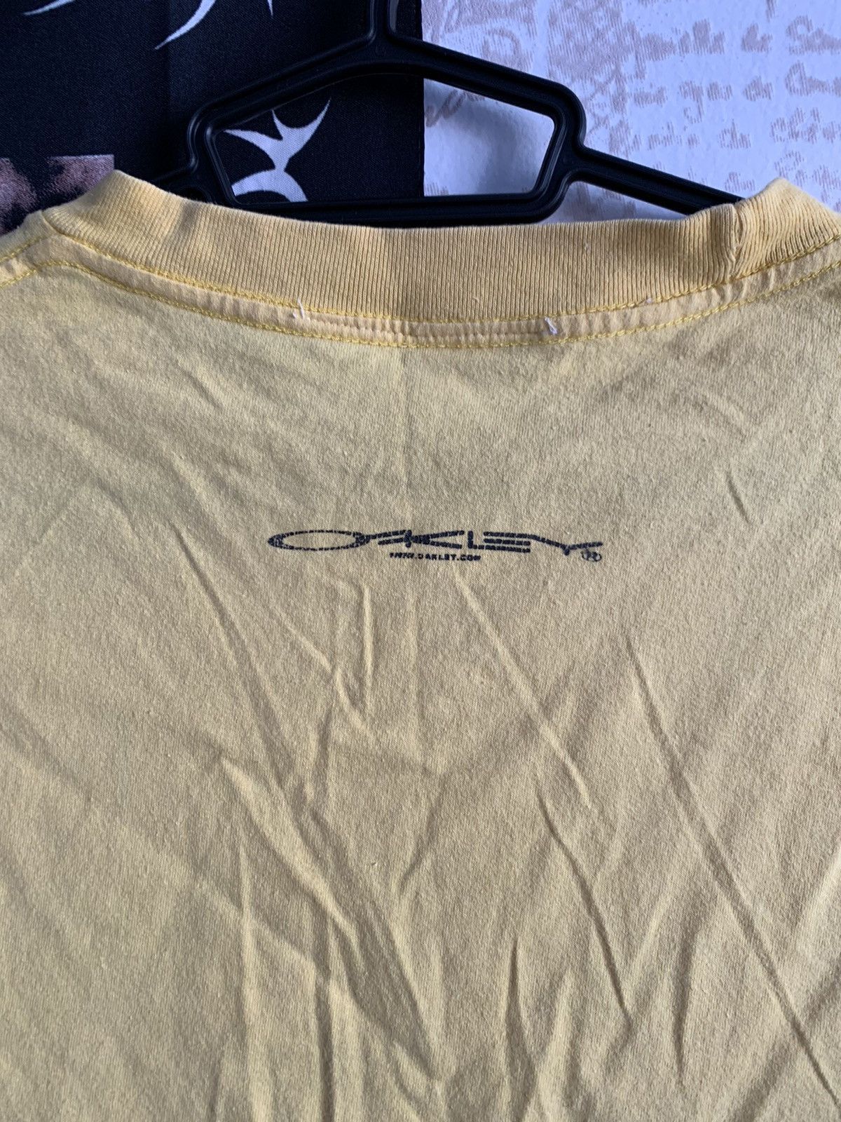 Oakley Oakley vintage t-shirts Size US L / EU 52-54 / 3 - 6 Thumbnail