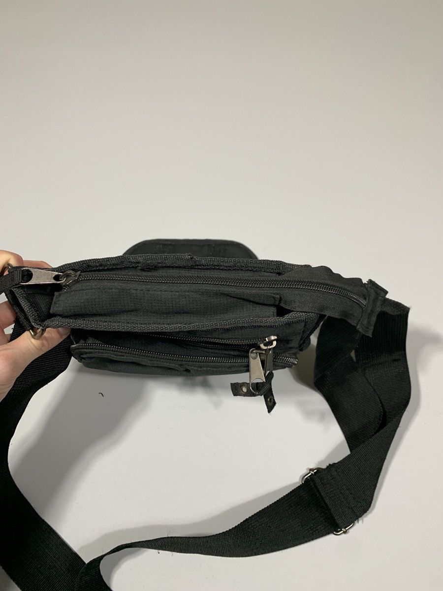 Japanese Brand Y2K Multipocket Messenger Crossbody Bag Size ONE SIZE - 6 Thumbnail