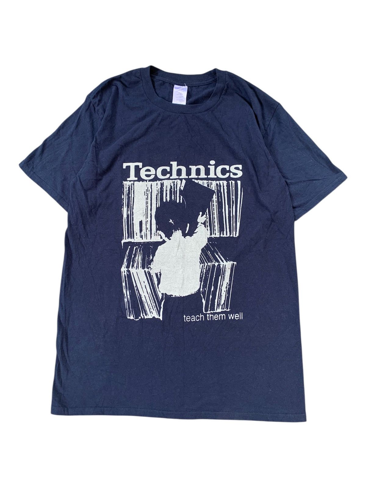 Band Tees × Vintage 2000s Vintage Technics Teach Them Well Tee Size US M / EU 48-50 / 2 - 1 Thumbnail