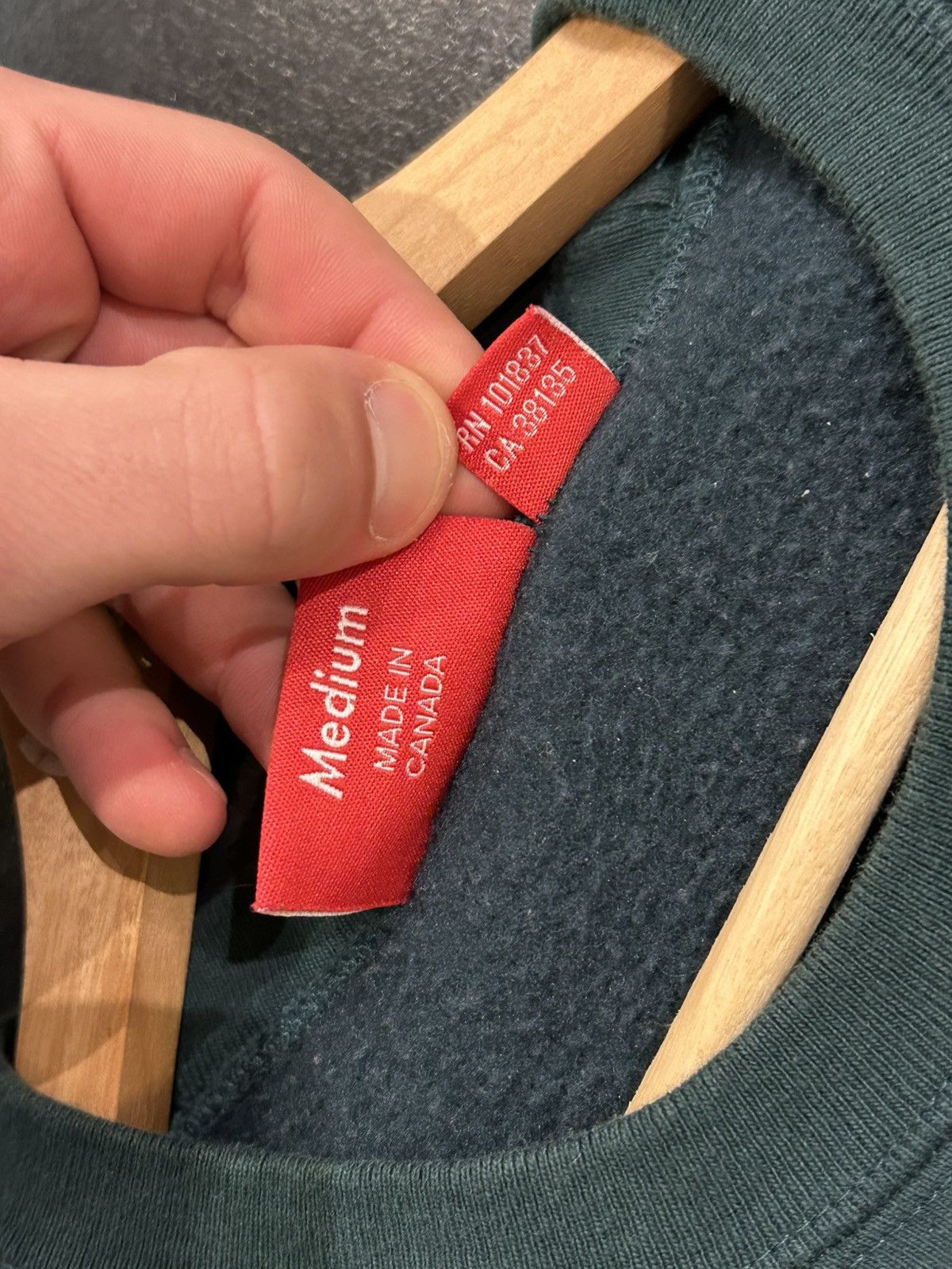 Supreme Supreme Box Logo Crewneck Size US M / EU 48-50 / 2 - 5 Thumbnail