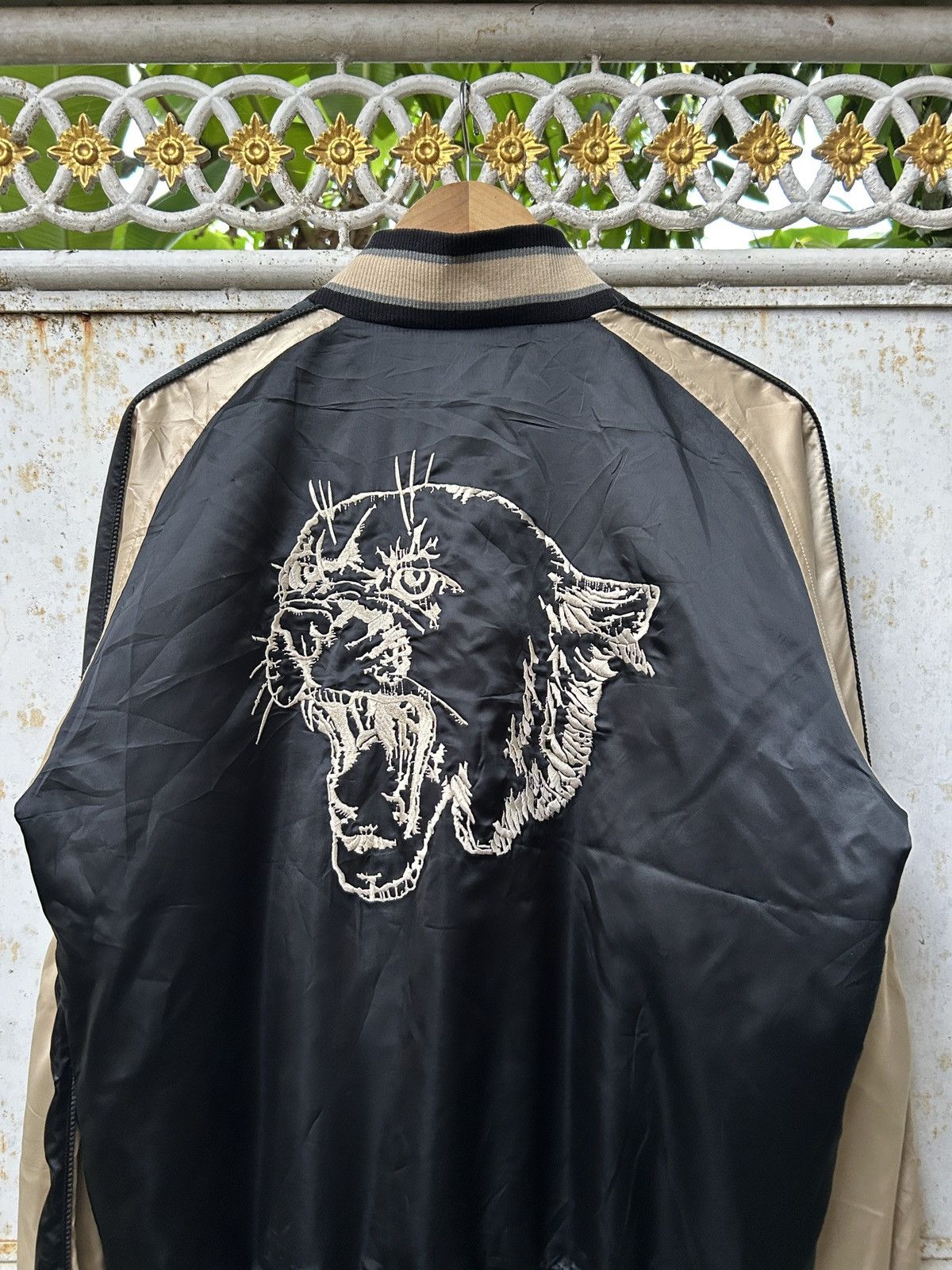 Puma Rare🔥 Puma Skajan Nylon Jacket Embroidery Gold Black Size US S / EU 44-46 / 1 - 3 Thumbnail