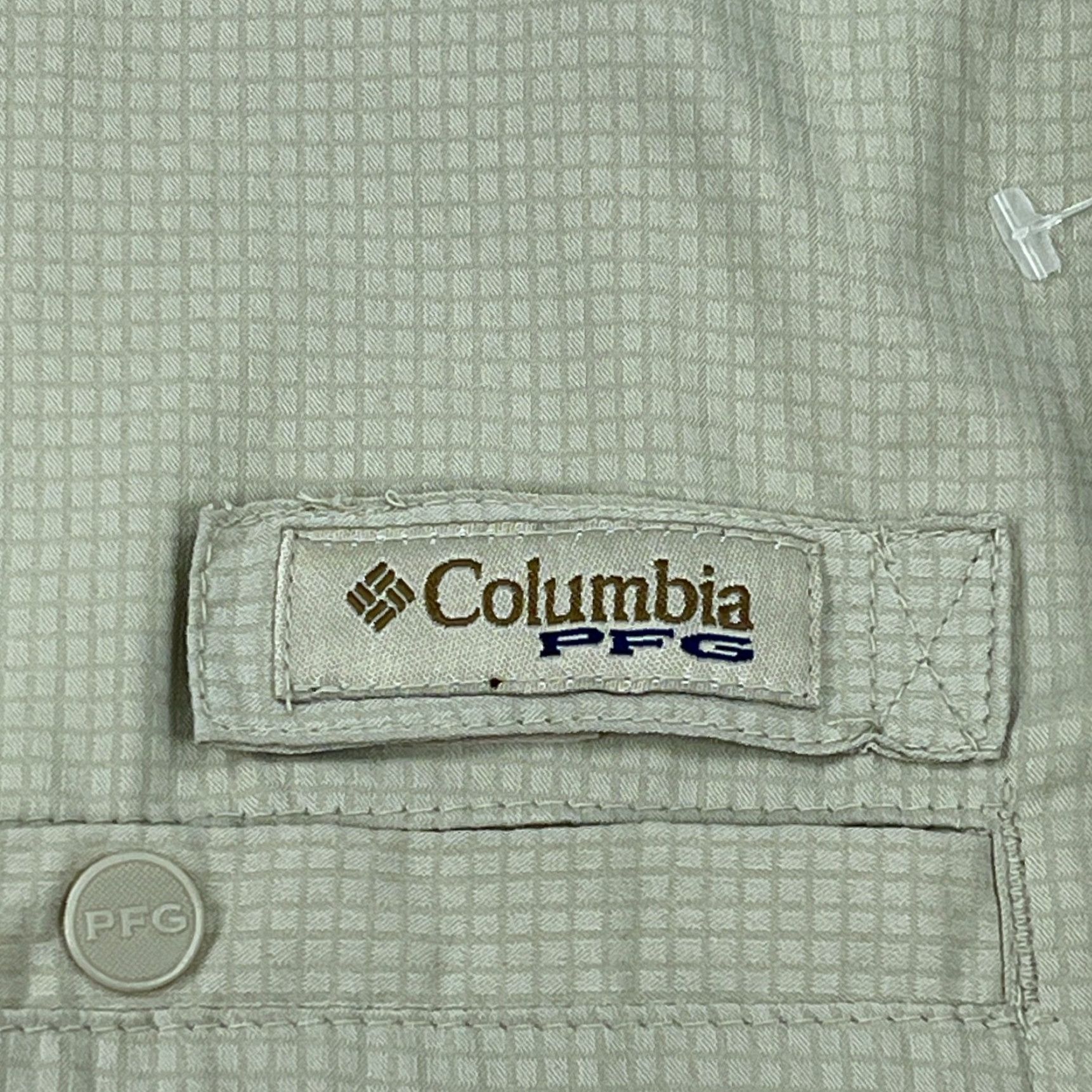 Vintage Columbia PFG Shirt Men XL Tan Khaki Button-Up Performance Fish Gear Safari Size US XL / EU 56 / 4 - 4 Thumbnail