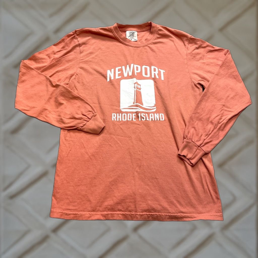 Comfort Colors Comfort Colors Shirt Unisex Adults S Orange Long Sleeve Newport Rhode Island Logo T Size US S / EU 44-46 / 1 - 1 Thumbnail