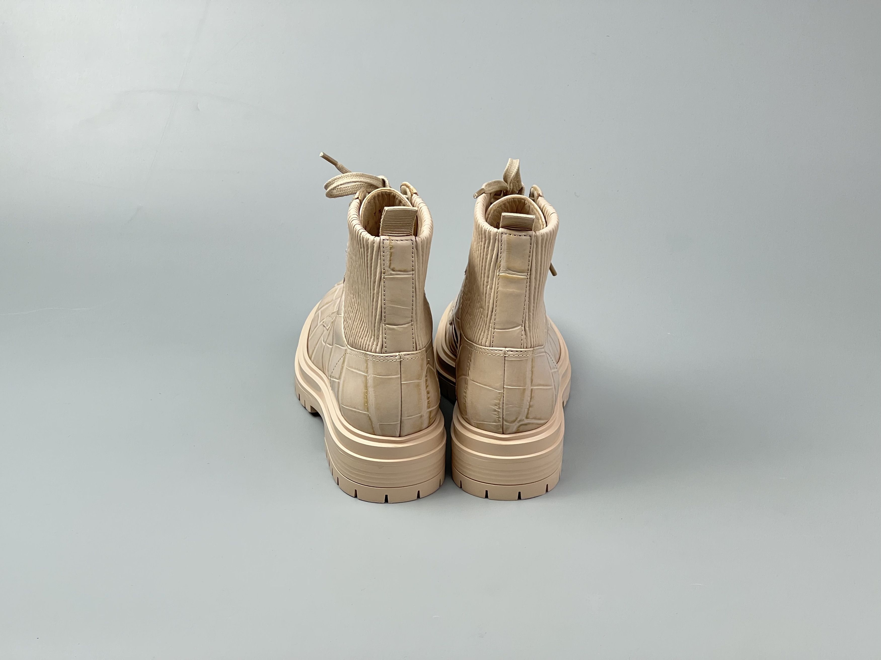 Gianvito Rossi Gianvito Rossi Martis 20 Ribbed Leather Combat Ankle Boots Size US 4 / IT 34 - 4 Thumbnail