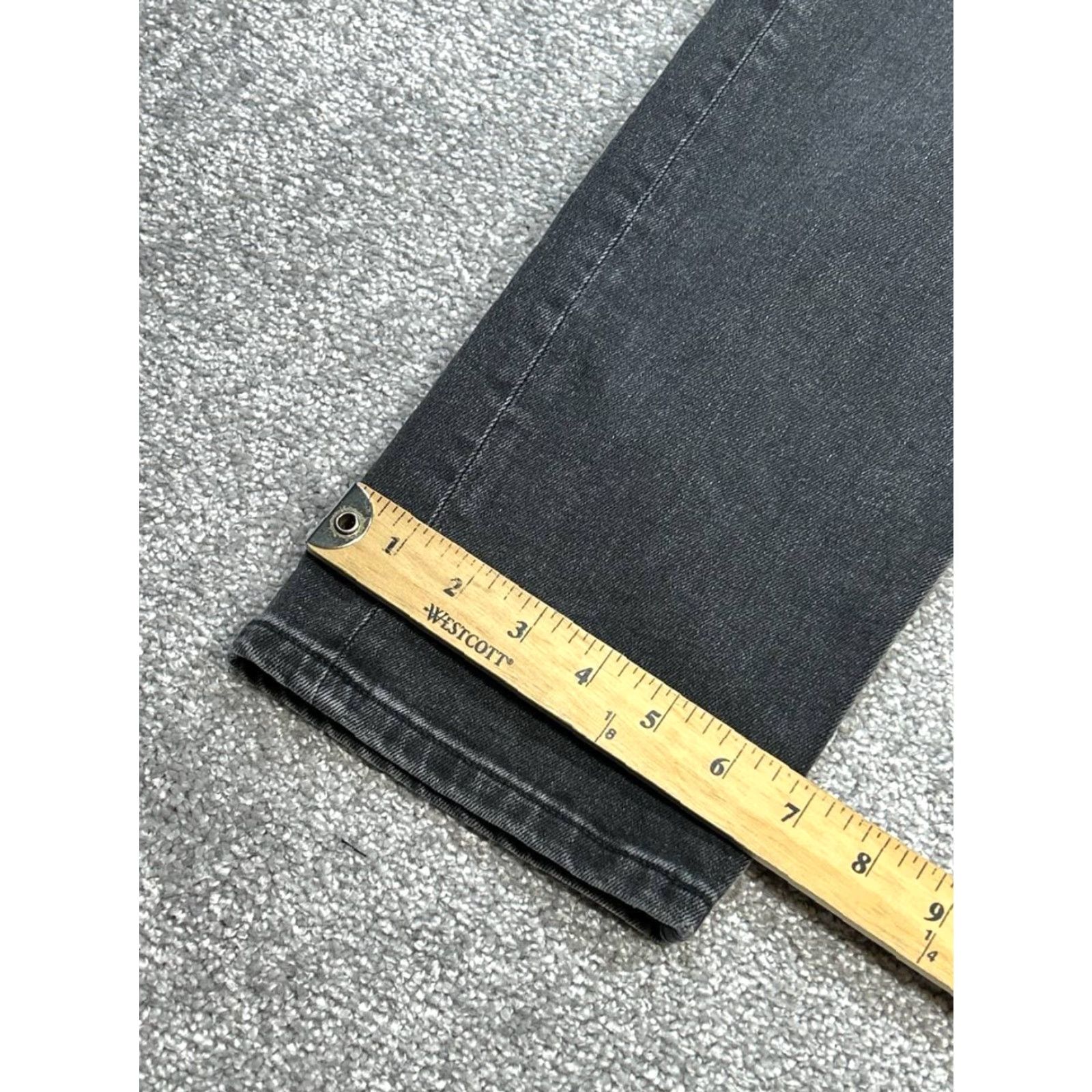 Everlane Everlane Jeans Mens 38 Gray Denim Cotton Athletic Slim Straight 38x34 Regular 5-Pocket Design Men’s Jeans Size US 38 / EU 54 - 6 Thumbnail