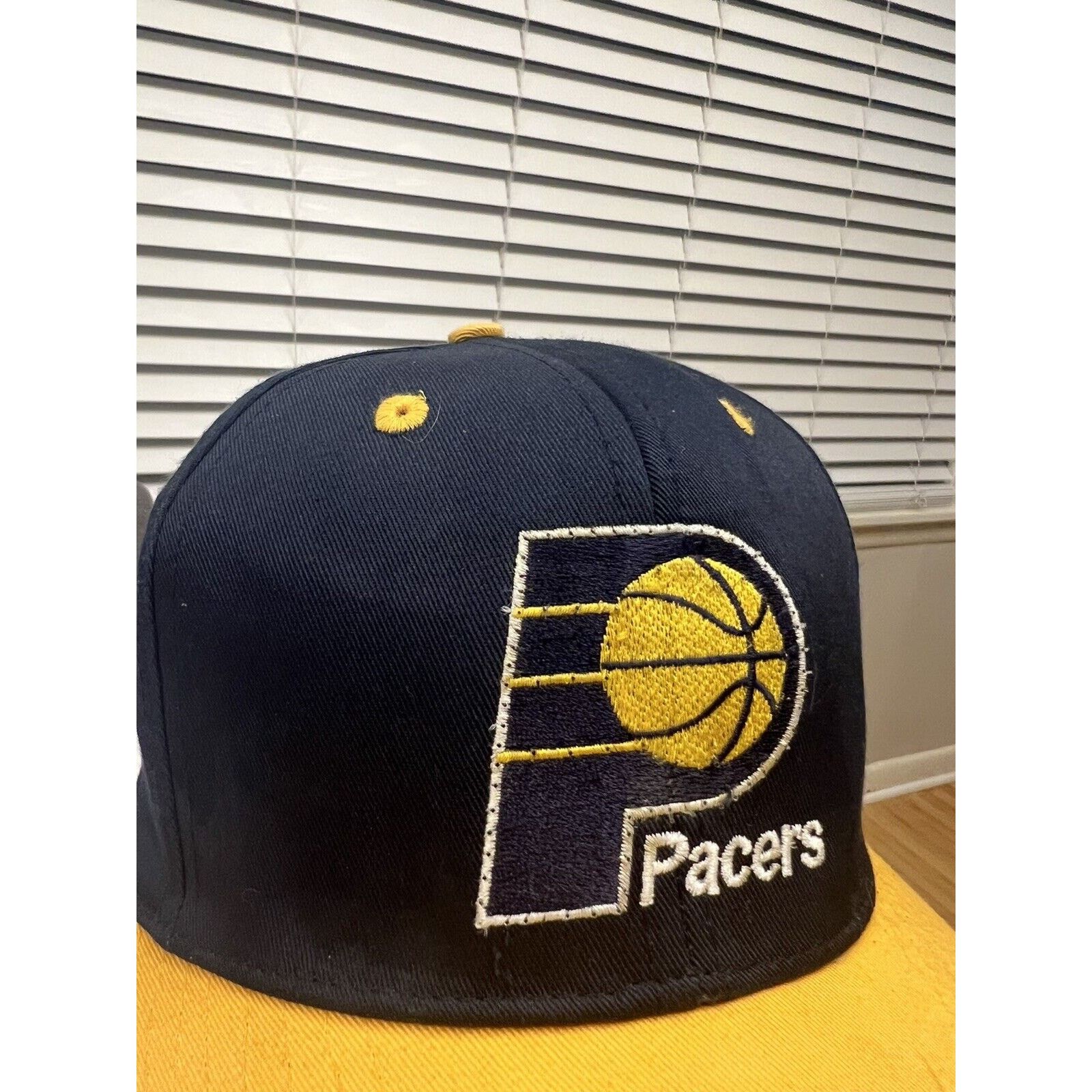 NBA Indiana Pacers Strapback Hat Blue Embroidered 90s NBA Blue Size ONE SIZE - 2 Thumbnail