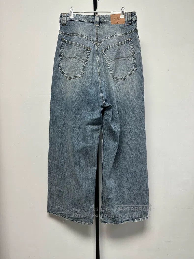 Balenciaga Balenciaga Size S Mid-Rise Trimmed Denim Jeans with Button Size US 27 - 2 Thumbnail