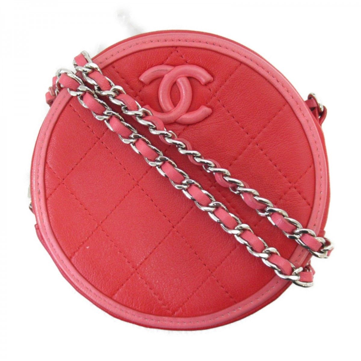 Chanel CC Quilted Leather Round Clutch with Chain | Grailed