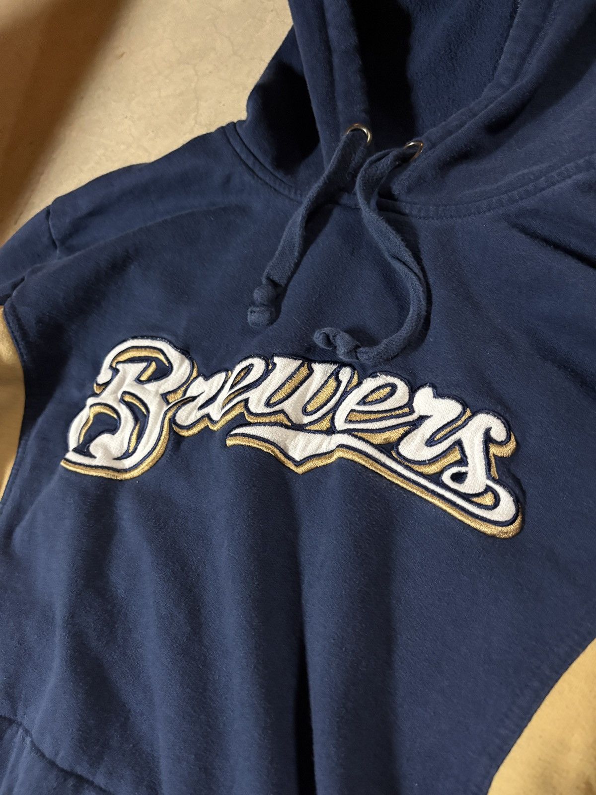 Majestic VTG 00’s Milwaukee Brewers Embroidered Spellout Hoodie Navy Size US M / EU 48-50 / 2 - 2 Thumbnail