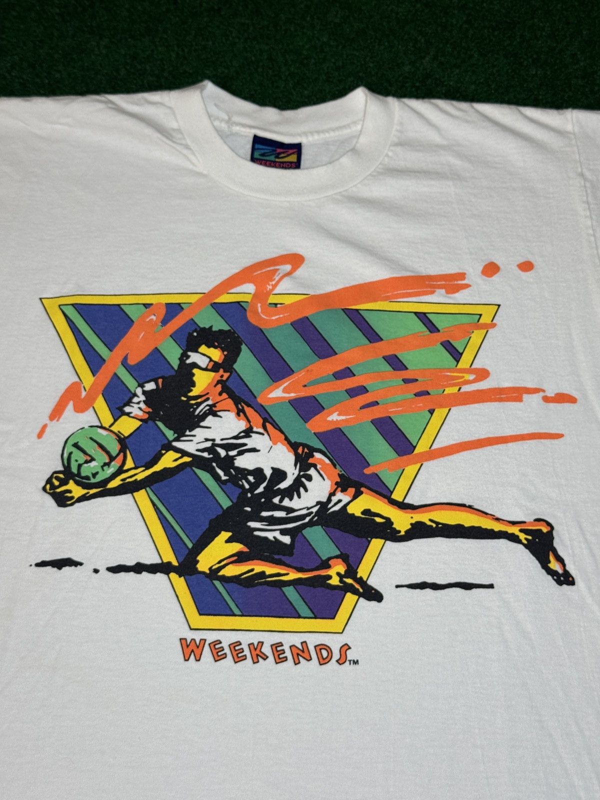 Vintage Vintage Volleyball Weekends Beachwear 90s Beach T Shirt Size US L / EU 52-54 / 3 - 2 Thumbnail