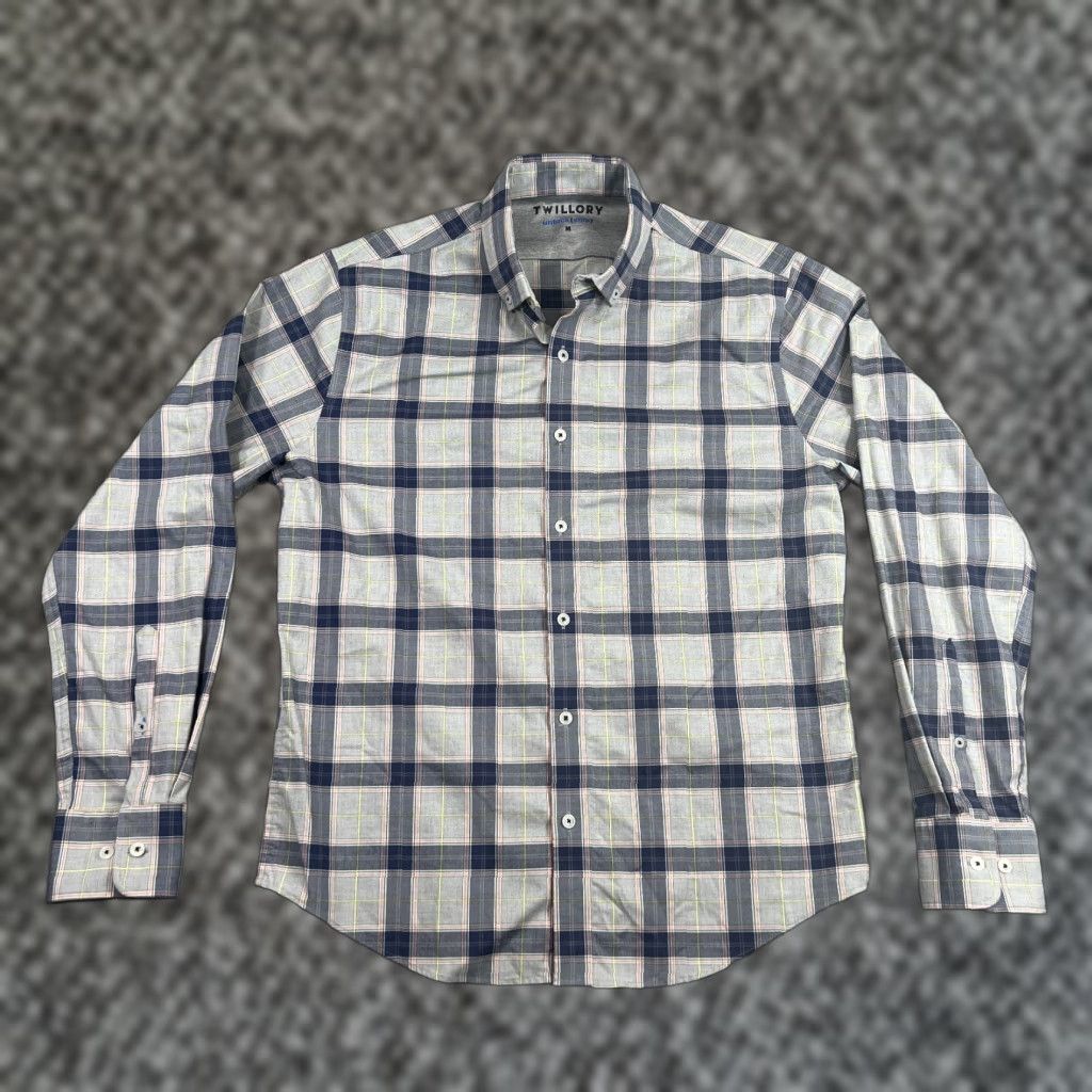 Vintage Twillory Shirt Mens M Untuckable Button Front Blue Gray Plaid Tailored Fit Casual Classic Preppy 90s Size US M / EU 48-50 / 2 - 1 Thumbnail