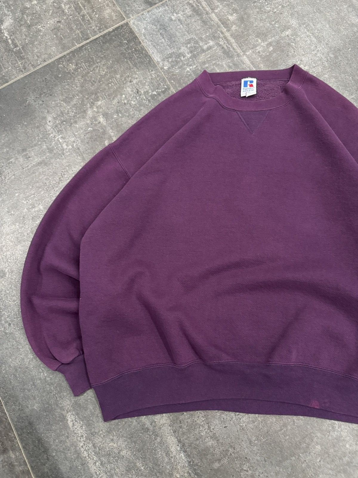 Russell Athletic Vintage 90’s Russell Atheltic Crewneck Sweatshirt Purple Size US XXL / EU 58 / 5 - 2 Thumbnail