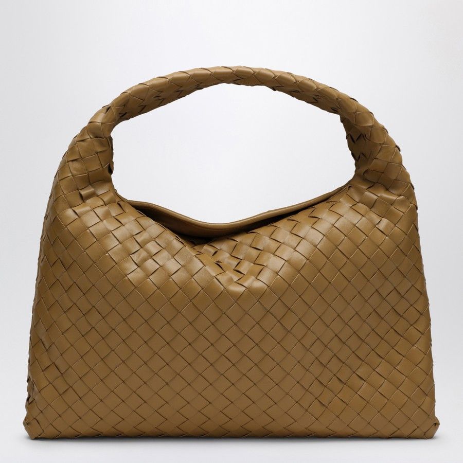 o1d2blof0824 Size: OS / Small Shoulder Bag in Brown