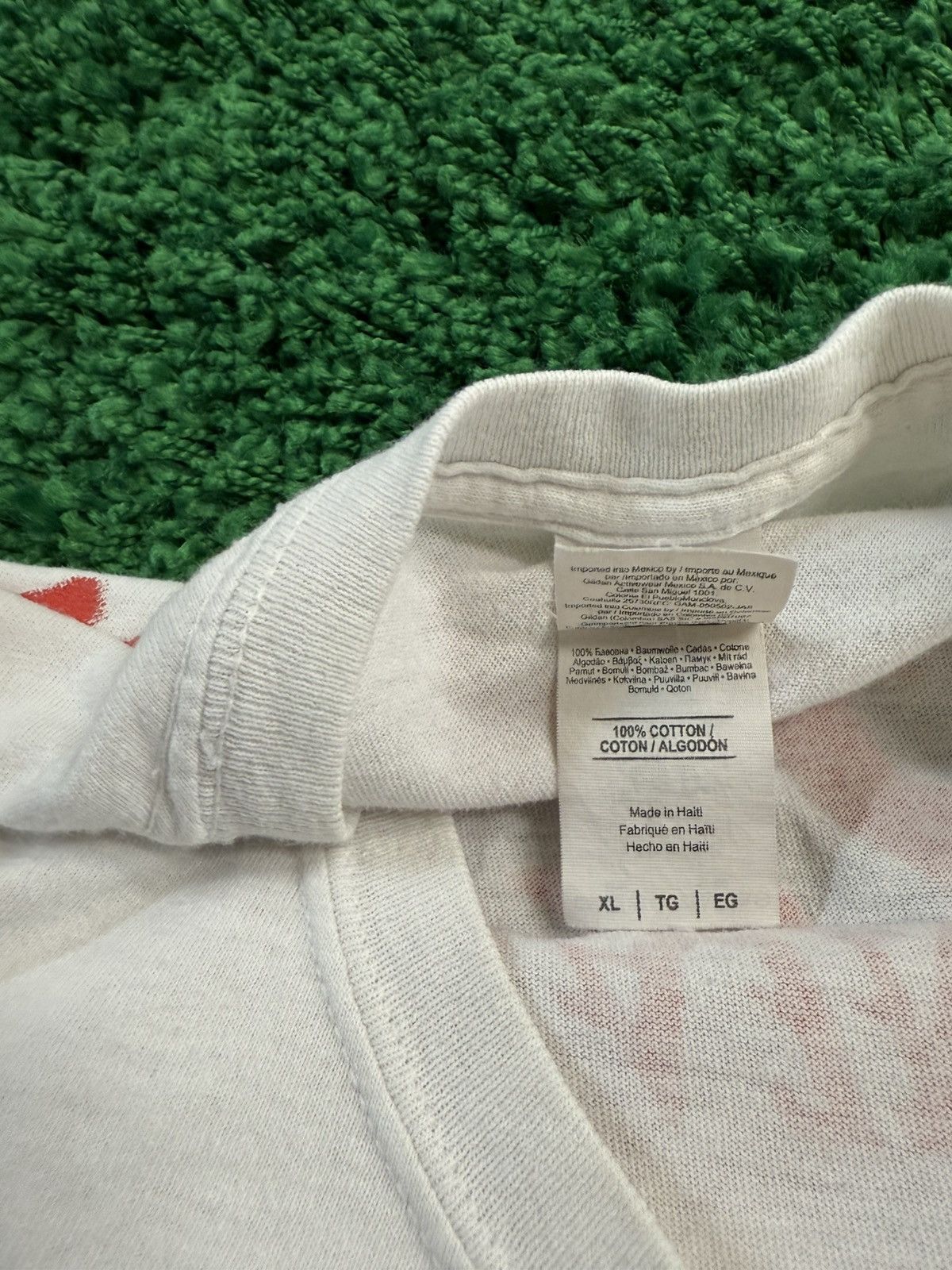 Kanye West Kanye West Saint Pablo Tour Tee Sz. XL Red White Size US XL / EU 56 / 4 - 5 Thumbnail
