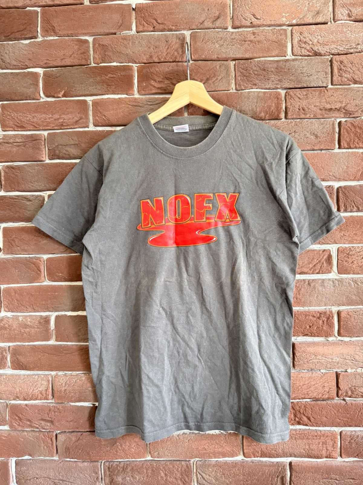 Band Tees Rare Vintage 00s NOFX Skull Tour Punk Band Tee Small Grey Size US S / EU 44-46 / 1 - 2 Thumbnail