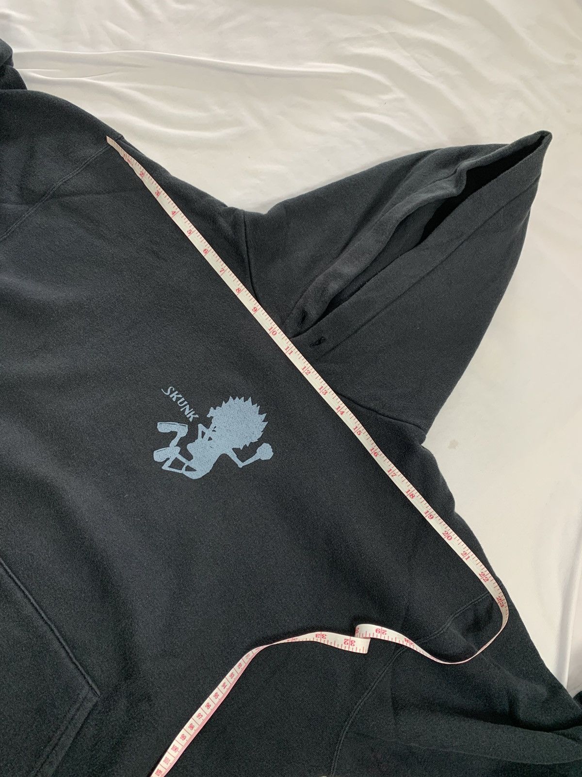 Anime Mischievous skunk hoodie emi nakayama Size US L / EU 52-54 / 3 - 12 Thumbnail