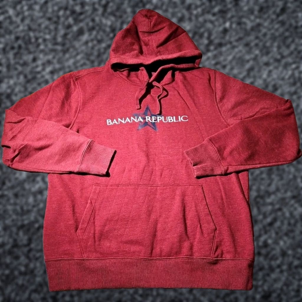Banana Republic VINTAGE Banana Republic Hoodie Mens Large Red Logo Spell Out Graphic Pullover Star Shirt Size US L / EU 52-54 / 3 - 1 Thumbnail
