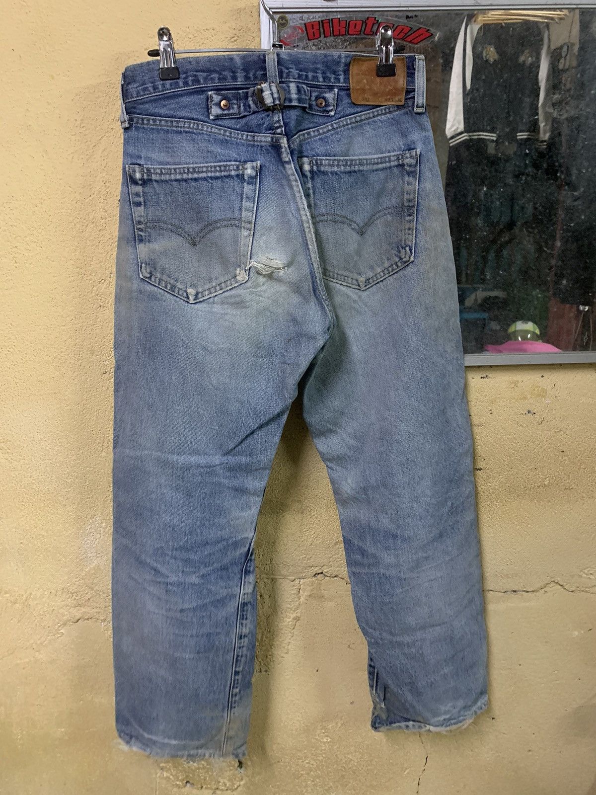 Japanese Brand × Levi's Vintage Clothing × Vintage Vintage Levi’s Big E Distressed Size US 27 - 4 Thumbnail