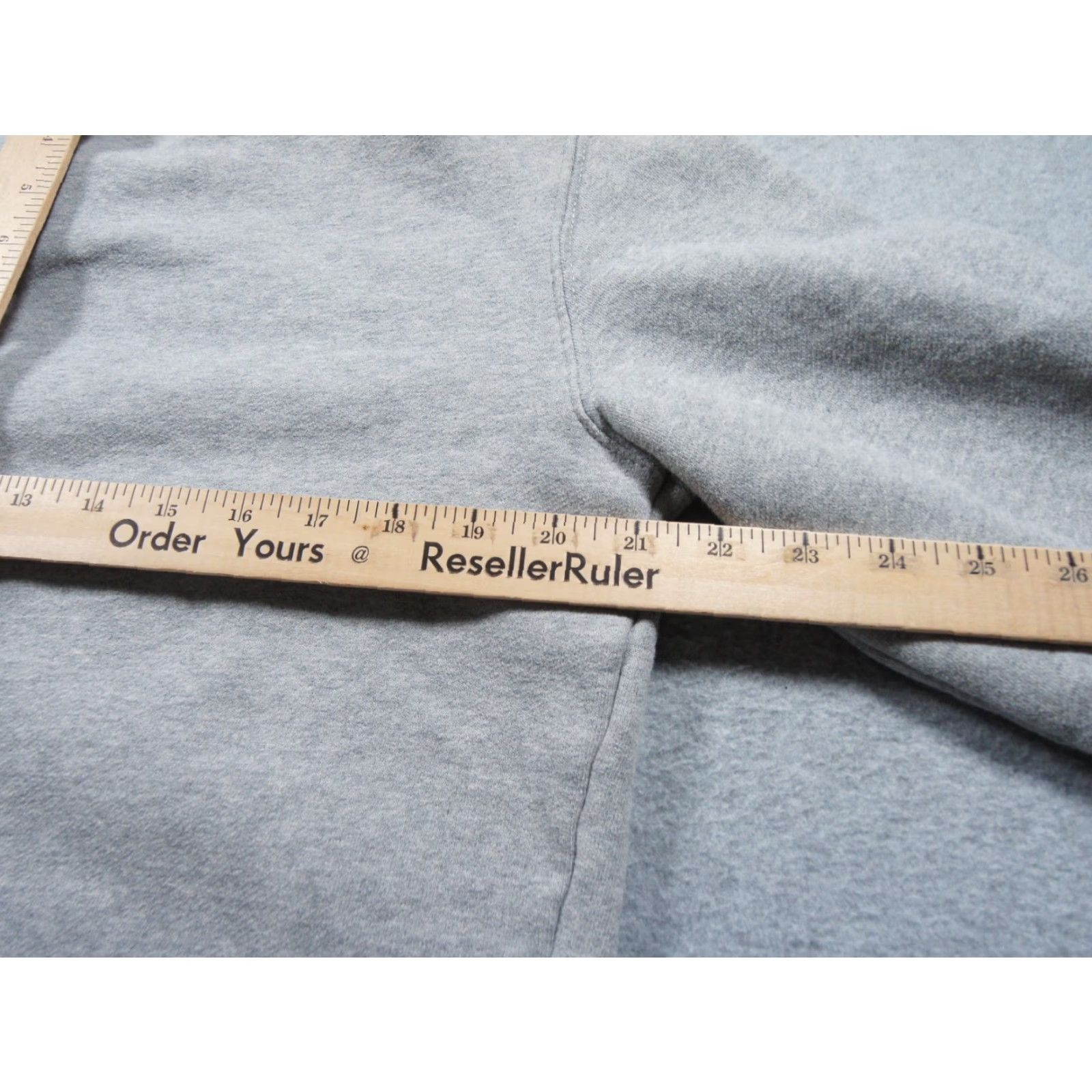 Quince **Quince Mens Medium Gray Crewneck Fleece Pullover Sweatshirt** User: Quince Mens Medium Gray Crewneck Fleece Pullover Sweatshirt Size US M / EU 48-50 / 2 - 7 Thumbnail