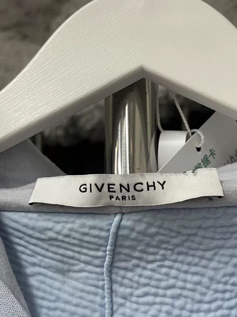 Givenchy Givenchy Distressed Zip-Up Hoodie Size US XS / EU 42 / 0 - 7 Thumbnail