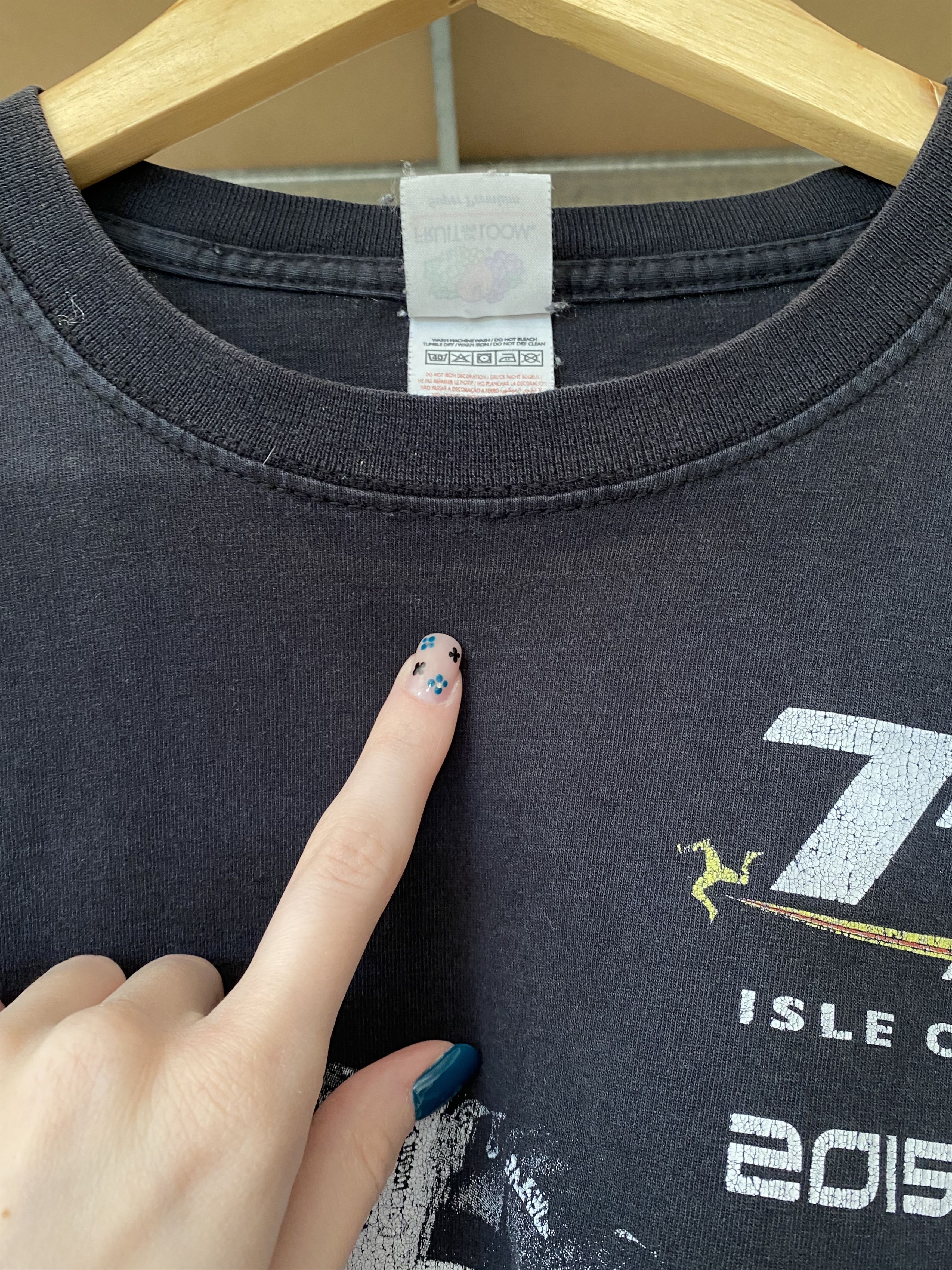 Vintage TT Isle Of Man Vintage 2015 Moto Racing T-shirt Size US L / EU 52-54 / 3 - 8 Thumbnail