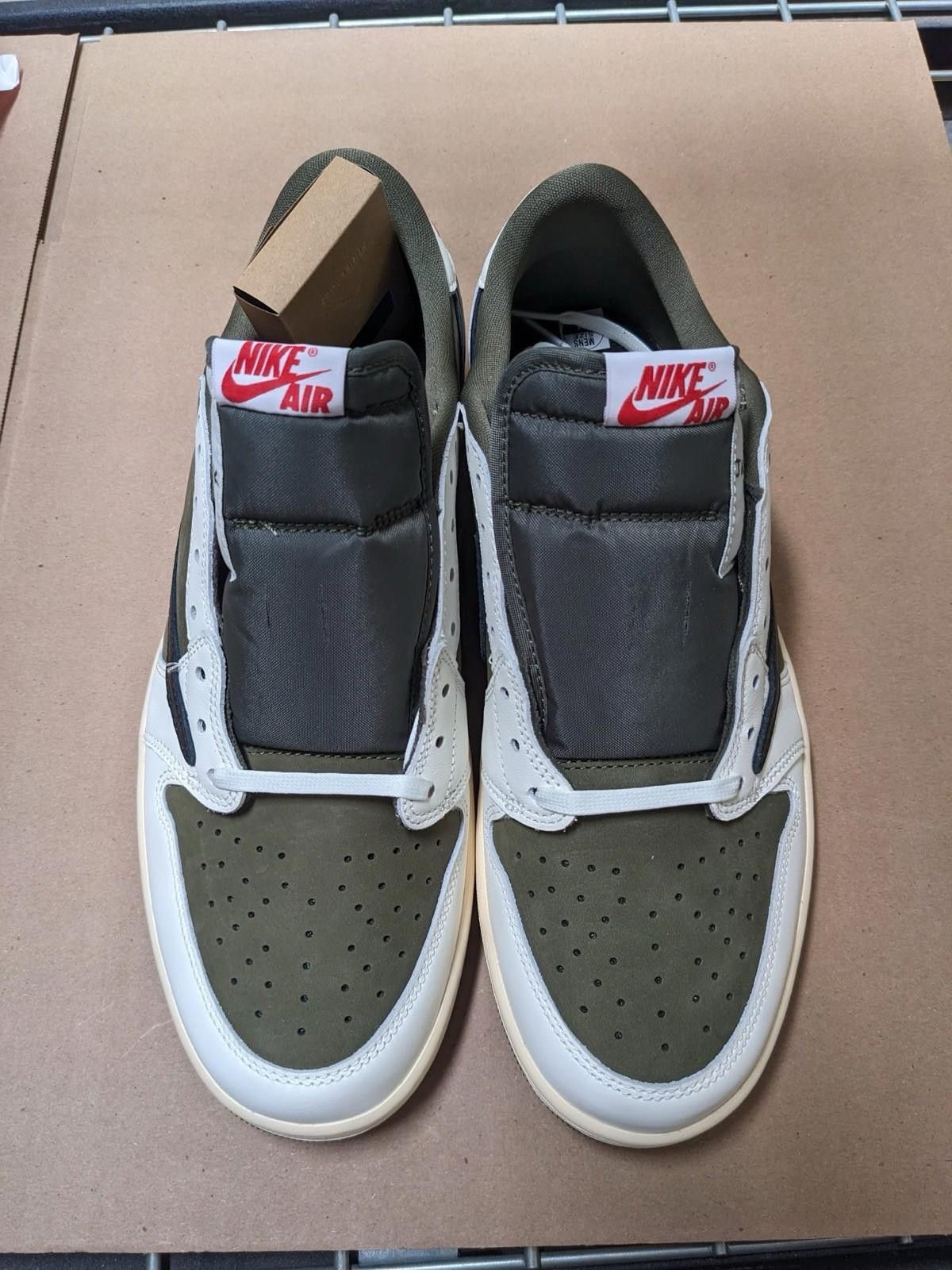 Jordan Brand Air Jordan 1 Low OG SP Travis Scott DM7866-200 US13 Size US 13 / EU 46 - 2 Thumbnail