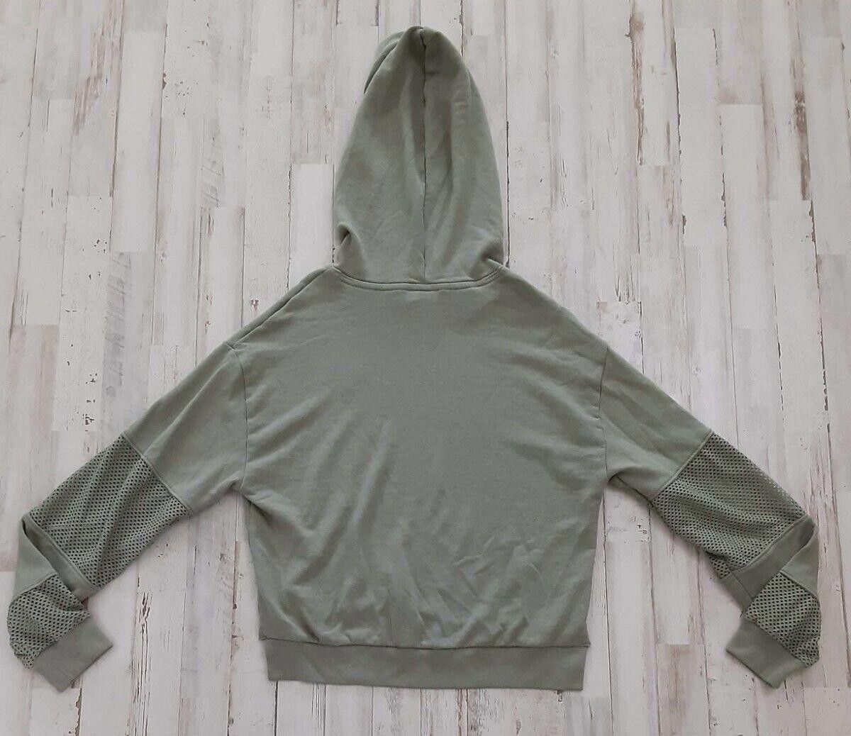 Designer Victoria Secret Pink Crop Top Sweatshirt Green Extra Small Size XS / US 0-2 / IT 36-38 - 2 Thumbnail