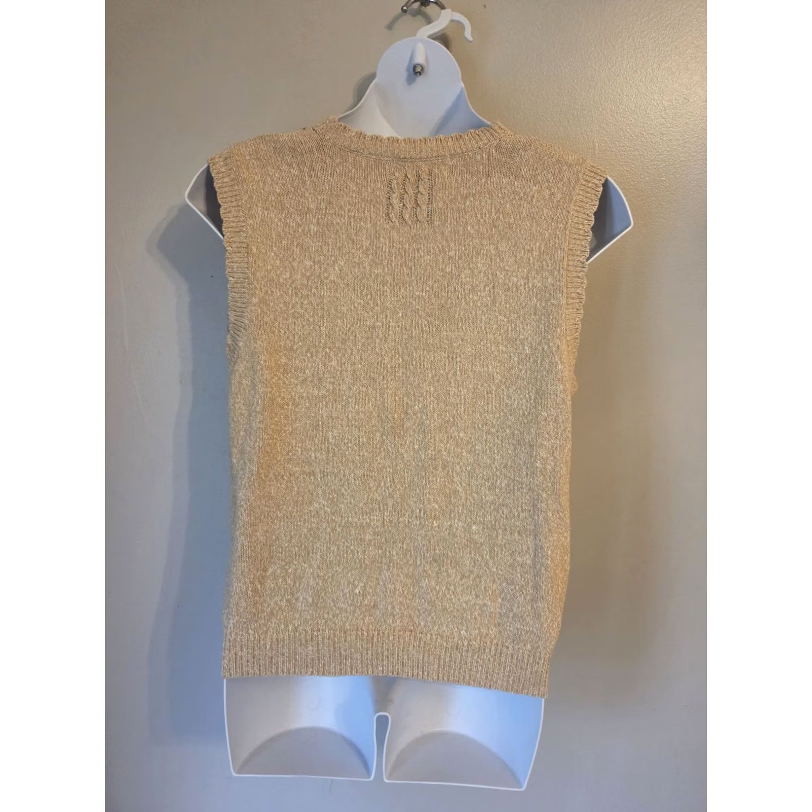 Jantzen VINTAGE Jantzen Sweater Vest Sleeveless Beige Floral Embroidered L 80s Size L / US 10 / IT 46 - 6 Thumbnail