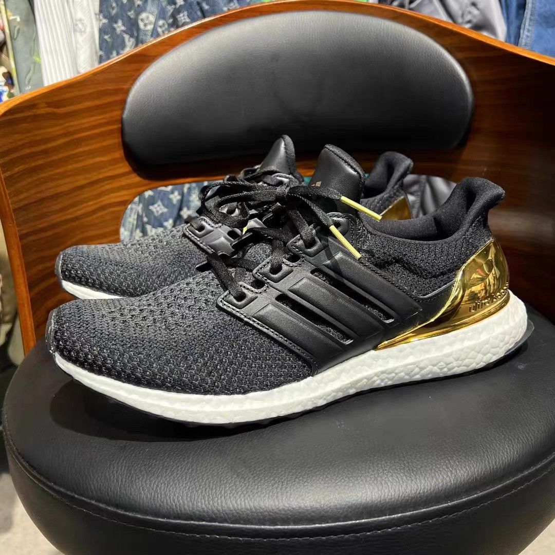 Adidas adidas UltraBoost Medal ULT Gold Medal Sneakers K15 Size US 11.5 / EU 44-45 - 1 Thumbnail