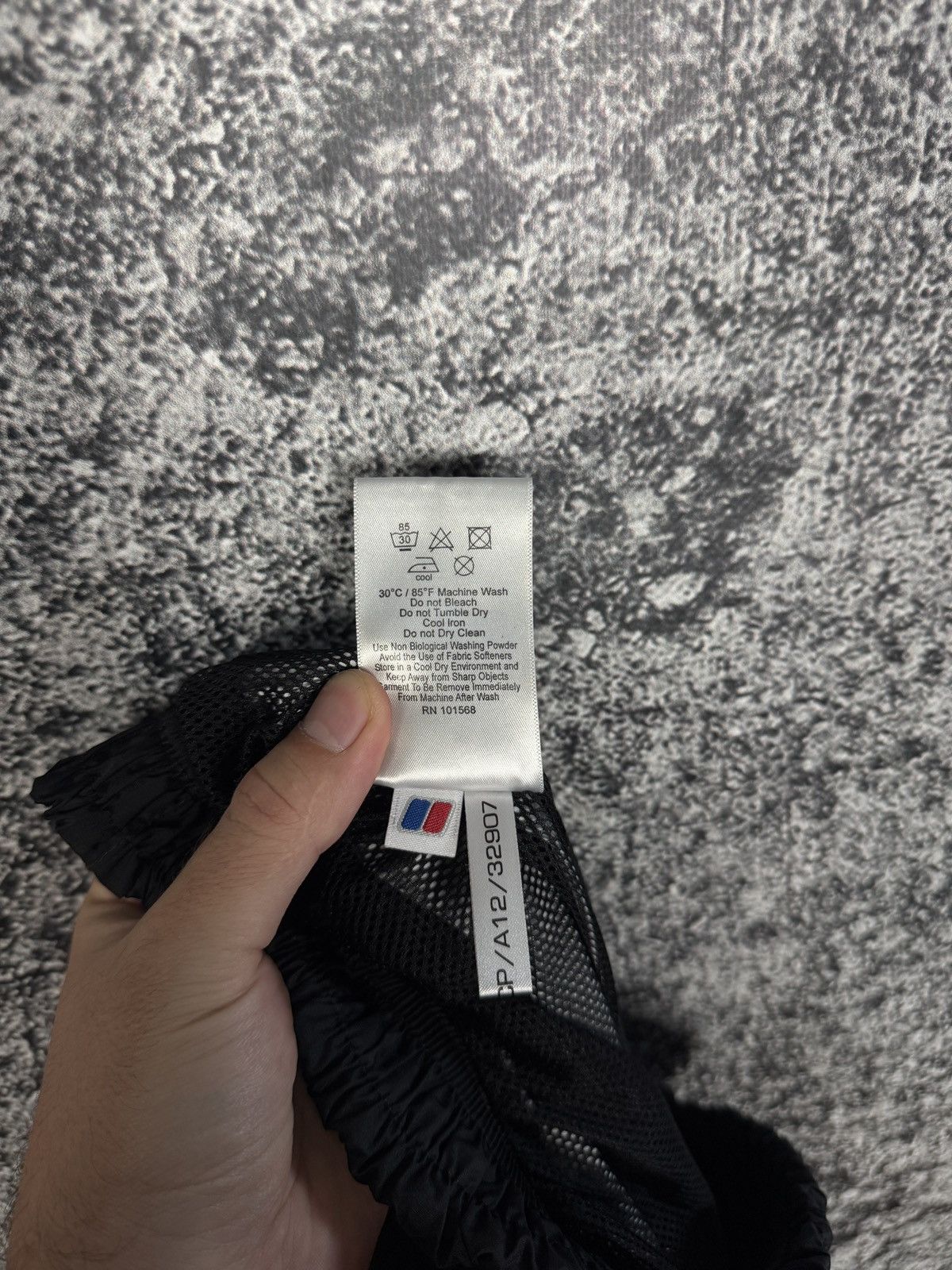 Berghaus Berghaus AQ2 Waterproof Overtrousers Pants Side Snap Size S Size US 32 / EU 48 - 11 Thumbnail
