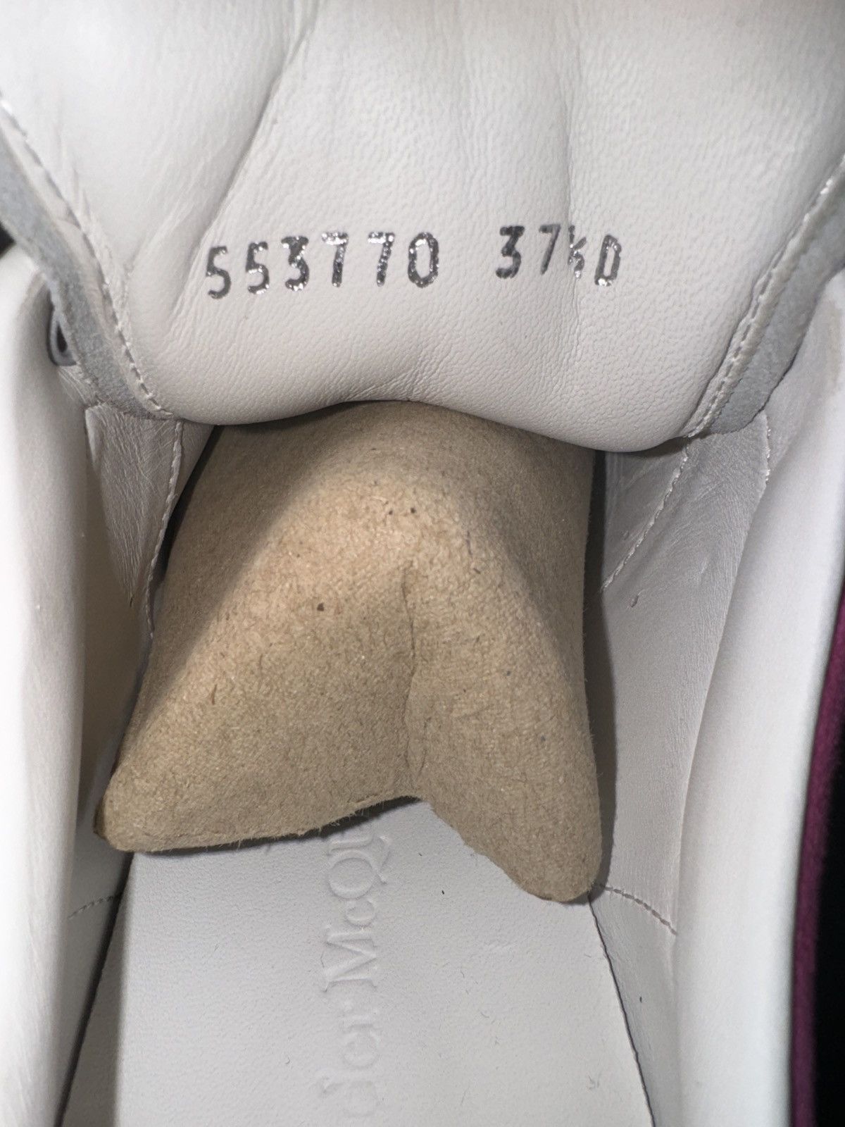 Alexander McQueen Alexander McQueen Oversized Fuchsia And White Size US 7.5 / IT 37.5 - 7 Thumbnail
