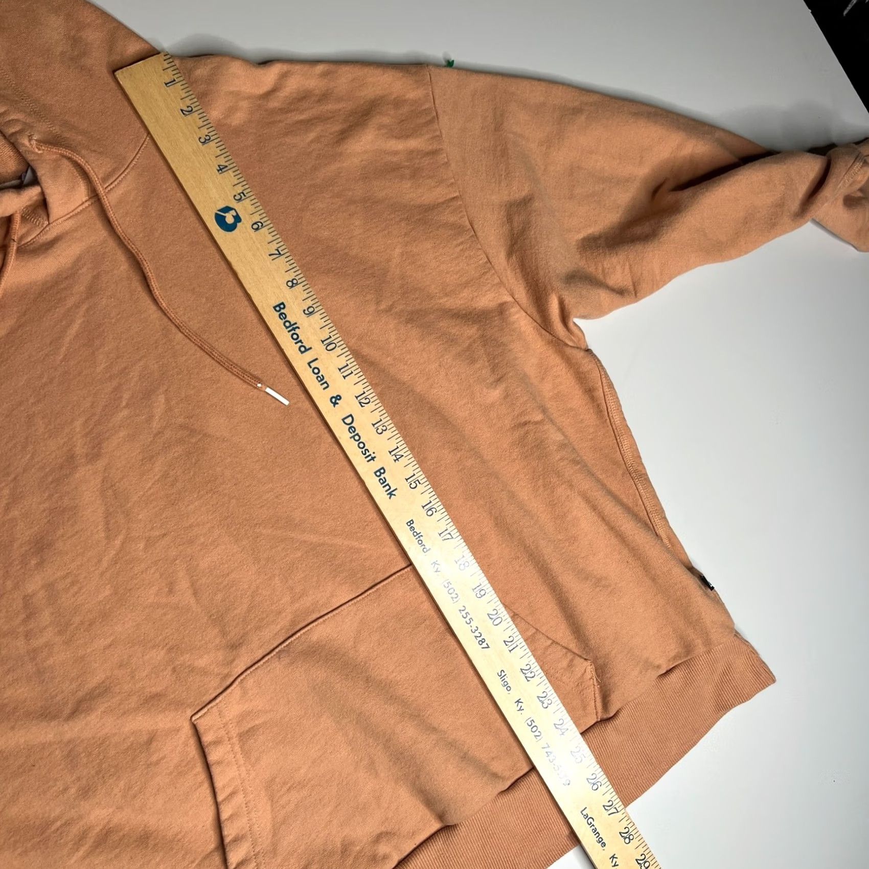Hanes VINTAGE Hanes Explorer Hoodie Men’s XL Tan Brown Pullover Sweatshirt Kangaroo Pocket 90s Grunge Skate Faded Size US XL / EU 56 / 4 - 2 Thumbnail