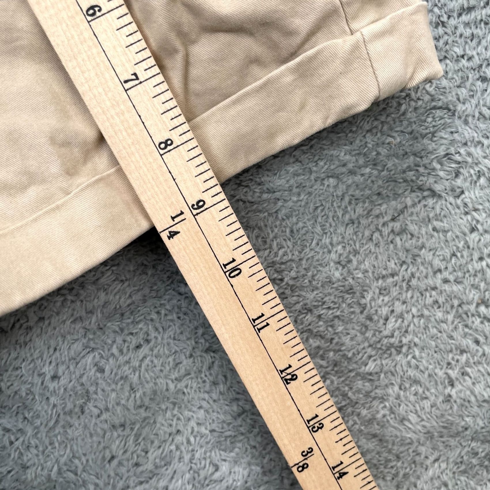 American Eagle Outfitters VINTAGE American Eagle Outfitters Shorts Womens 4 Beige Chino Cuffed Hem Cotton Stretch Size 27" / US 4 / IT 40 - 5 Thumbnail